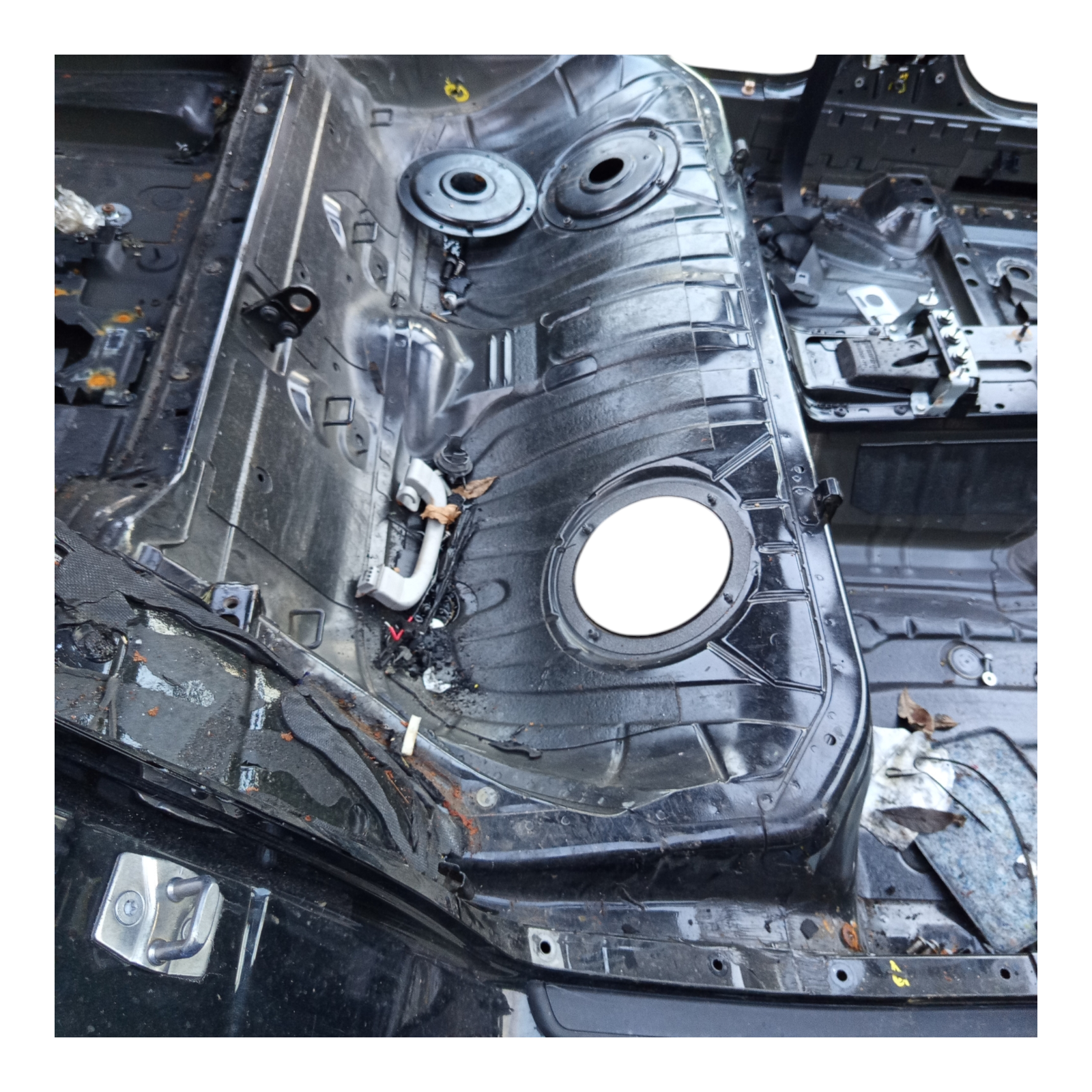 recorte lata monobloco parte de baixo bmw 325i 2007 A 2012 5
