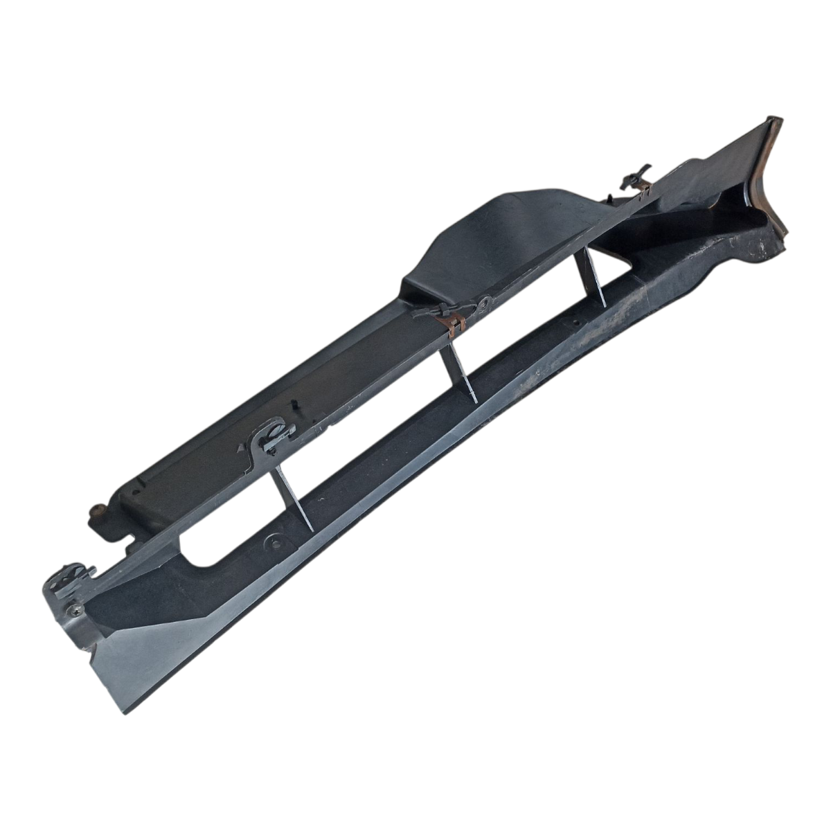 Guia De Ar Painel Frontal Radiador Fiesta Ecosport 03 A 07
