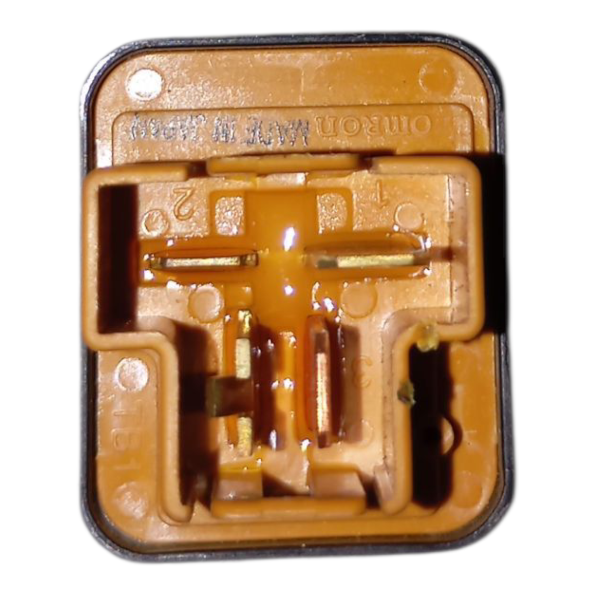 Relé Do Alternador Mitsubishi Pajero L200 1992 A 2011 12 2