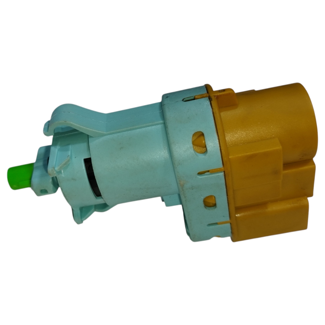 interruptor pedal freio rampage Laramie 2.0 diesel 2024
