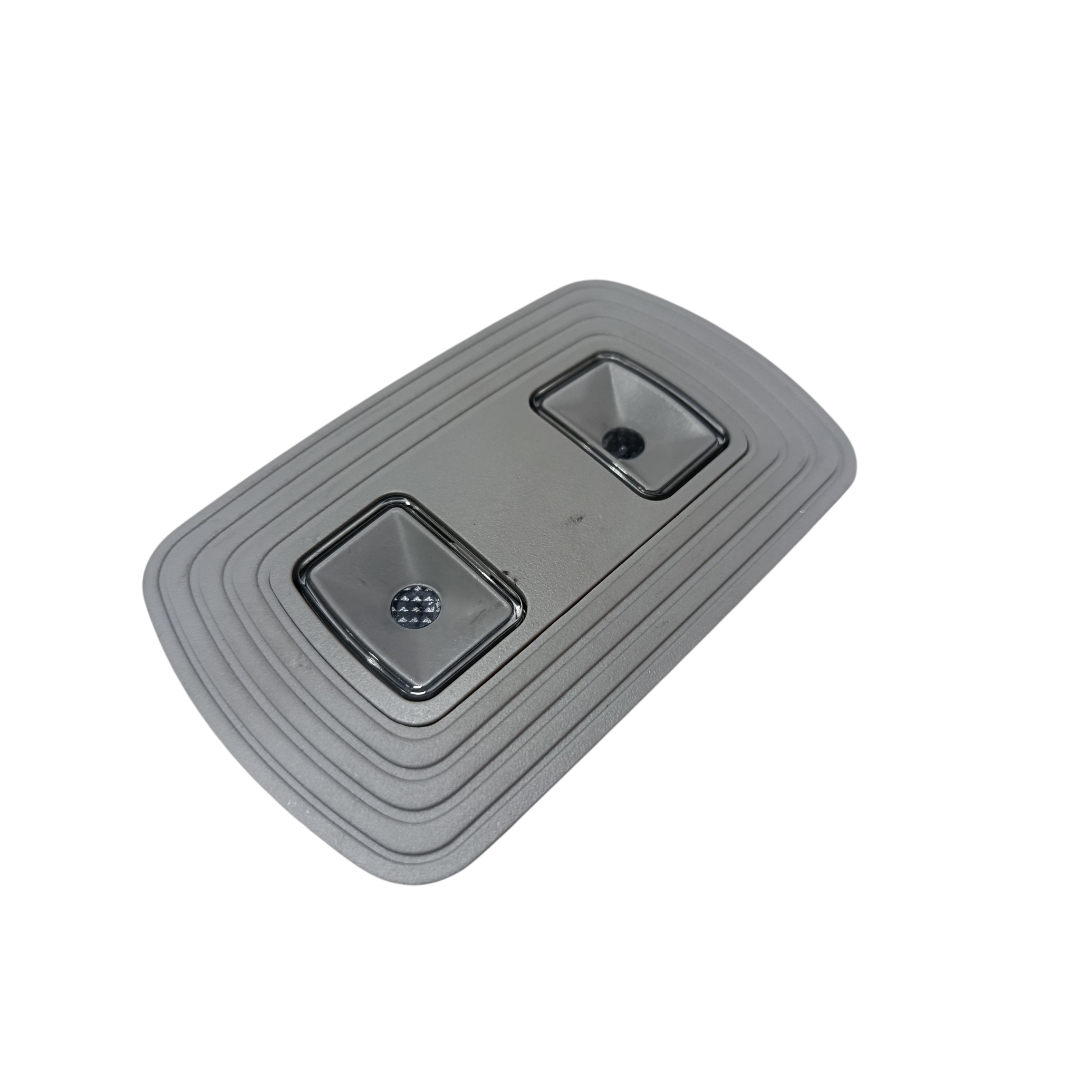 Luz Cortesia Tras Teto Byd King Gl 2025