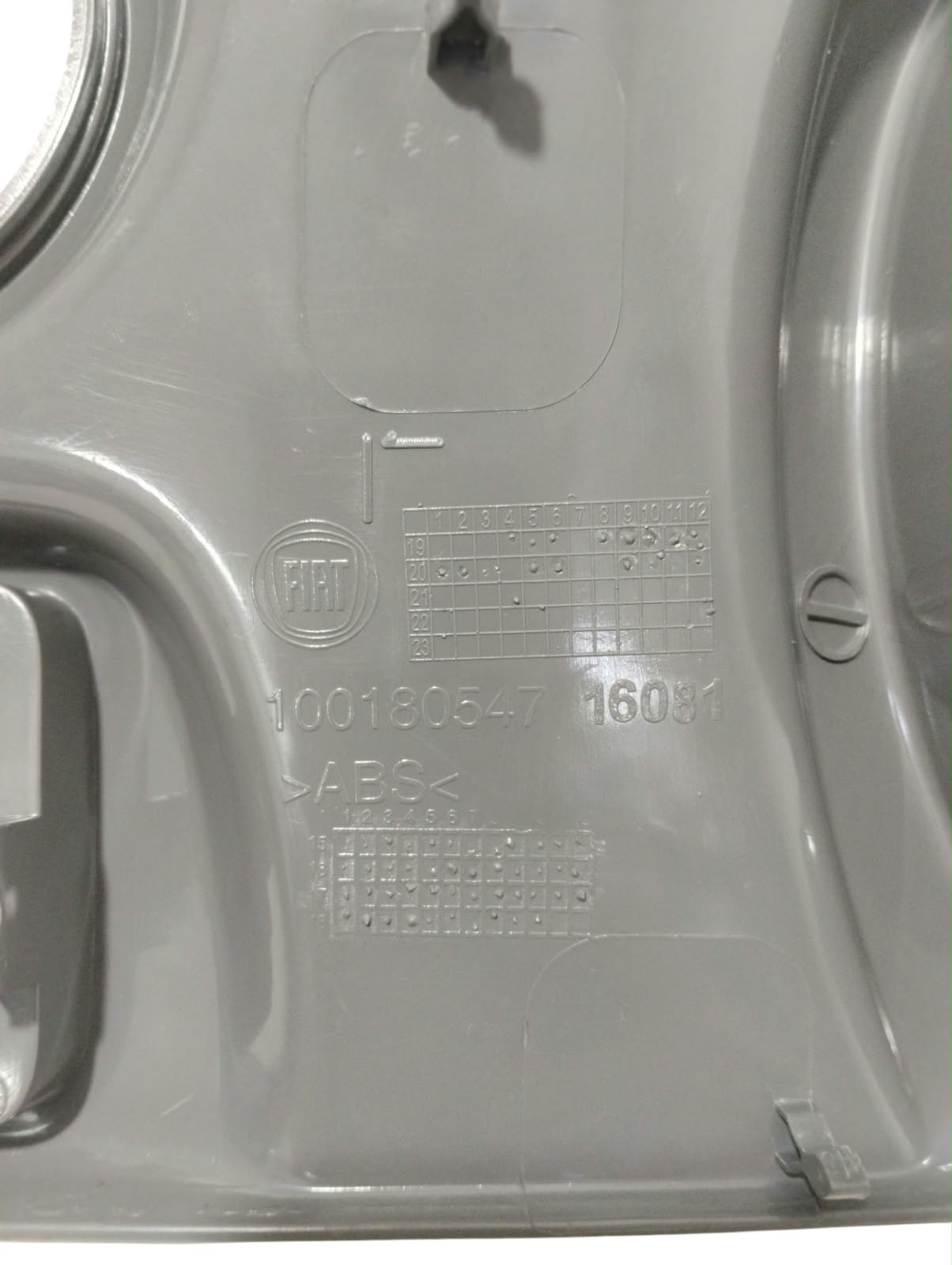 Moldura Painel Velocímetro Fiat Fiorino Endurance 2013 A 2021 Cinza 5