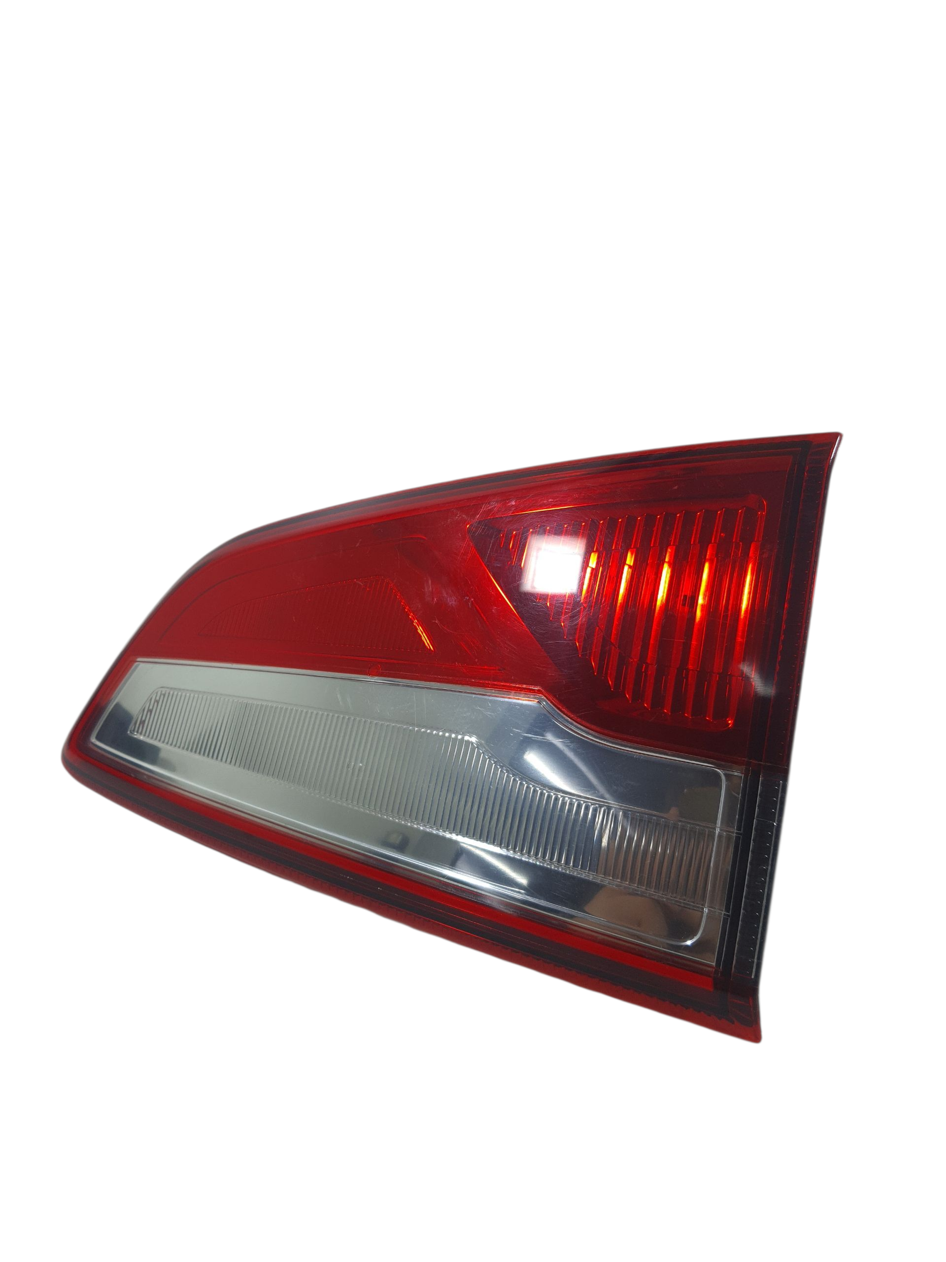 Lanterna Tampa Traseira Esqueda Ford Ecosport Freestyle 2020