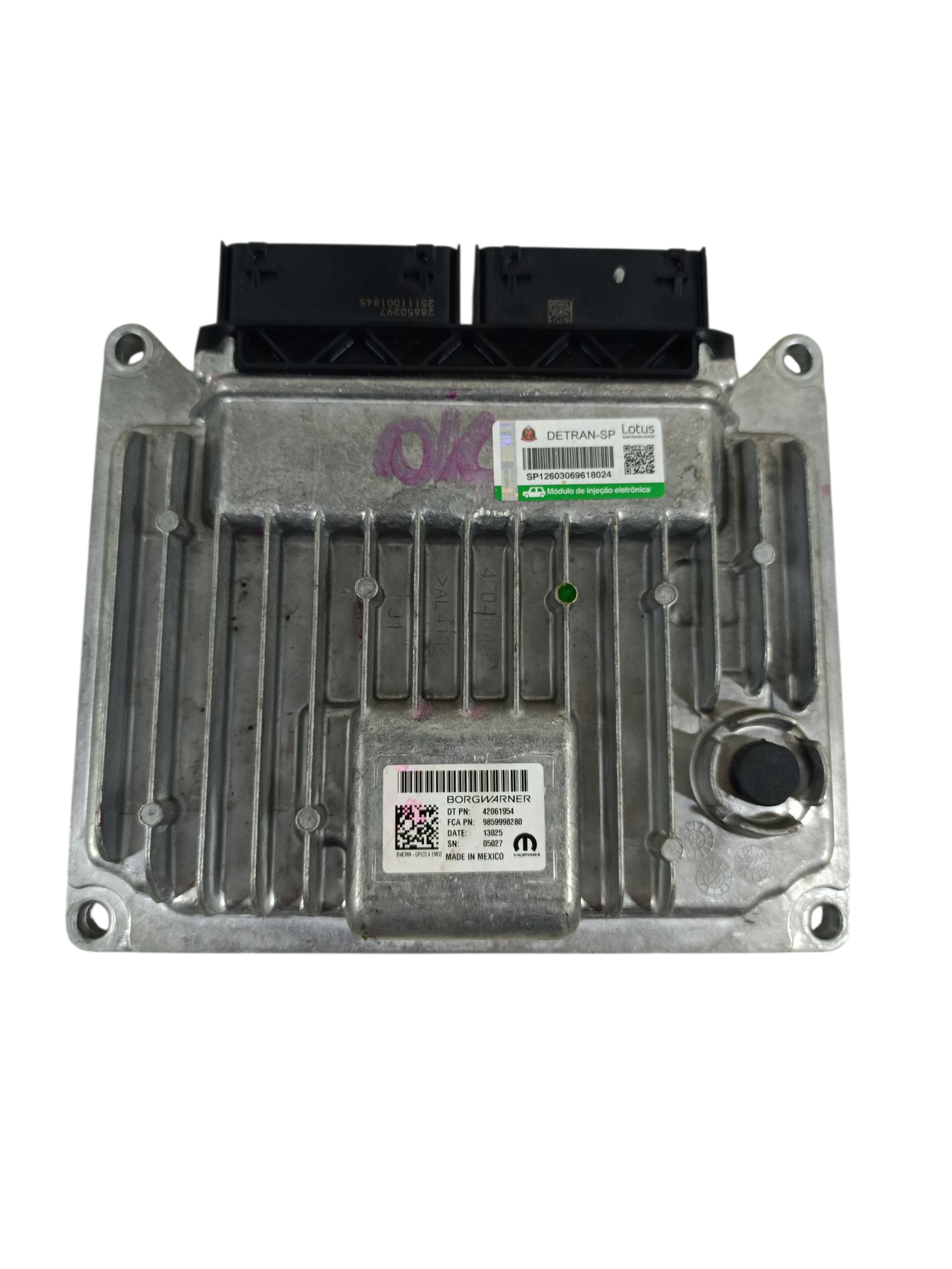 Módulo Motor Citroen Basalt Shine 2025 9