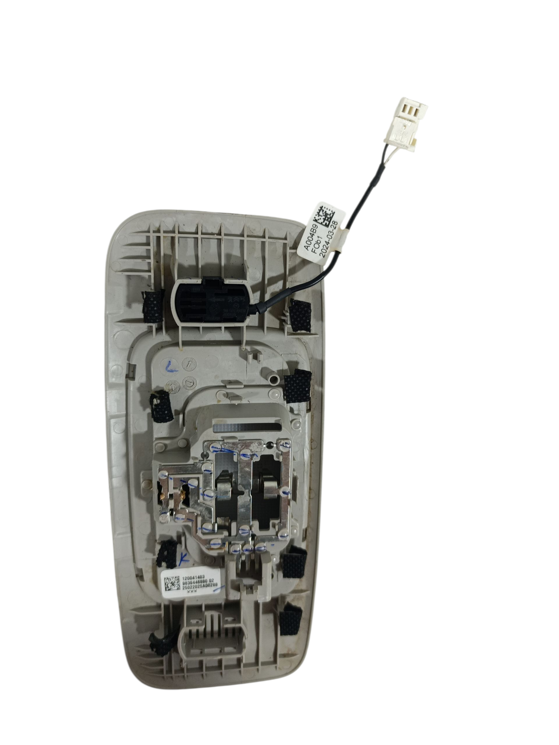 Luz Teto Citroen Basalt Shine 2025 8