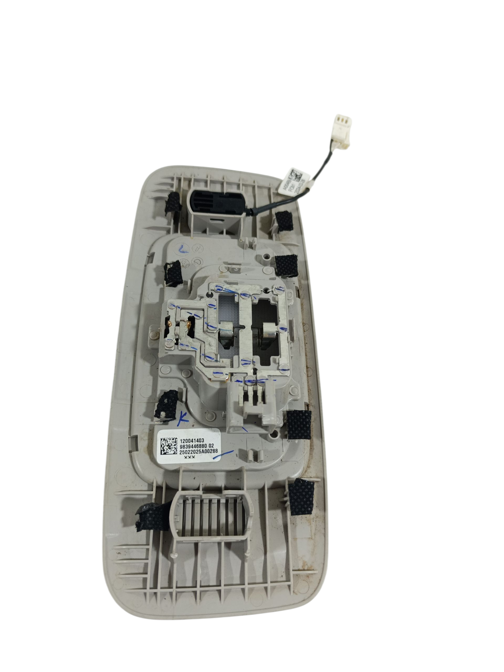 Luz Teto Citroen Basalt Shine 2025 3