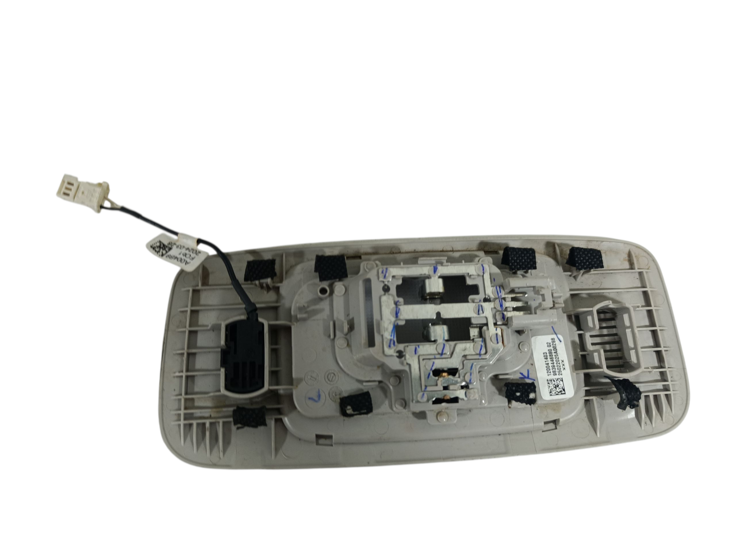 Luz Teto Citroen Basalt Shine 2025 4