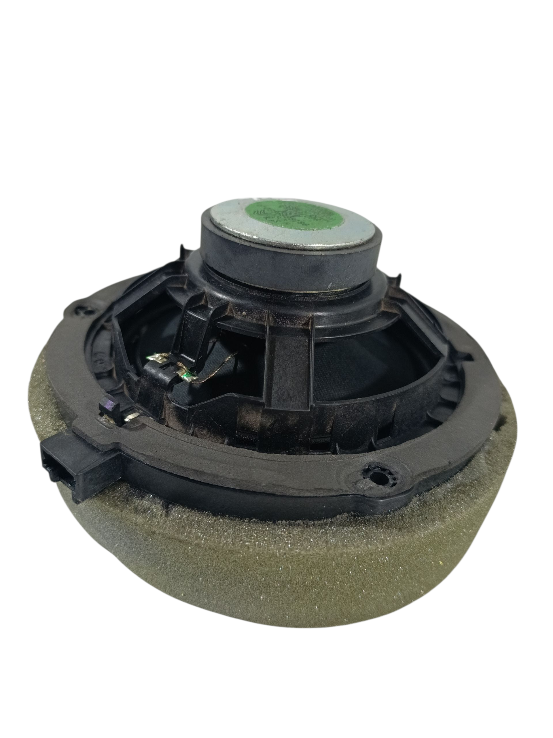 Alto Falante Traseiro Esquerdo Citroen Basalt Shine 2025 3