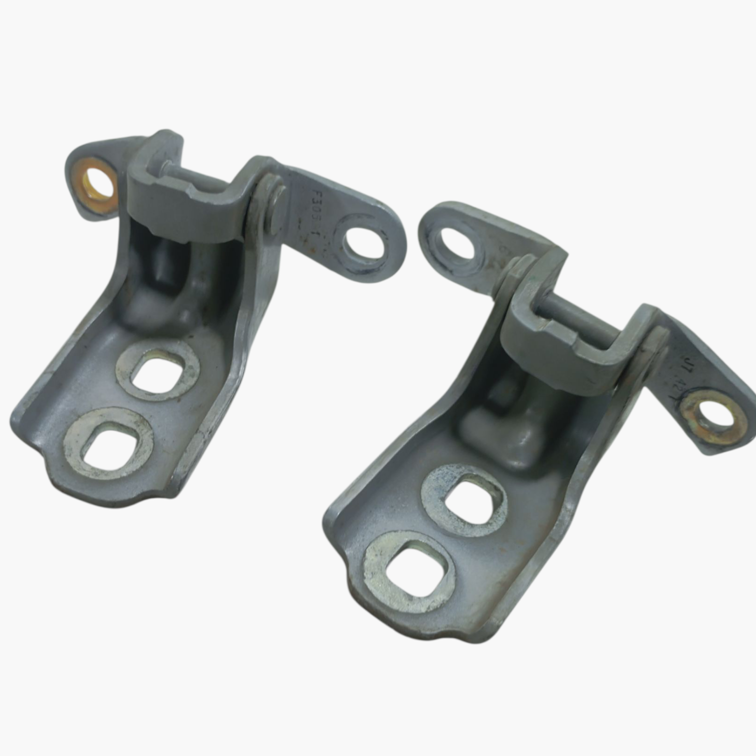 Dobradiça Porta Dianteira Esquerda Chevrolet Cruze Lt Nb 1.4 2022