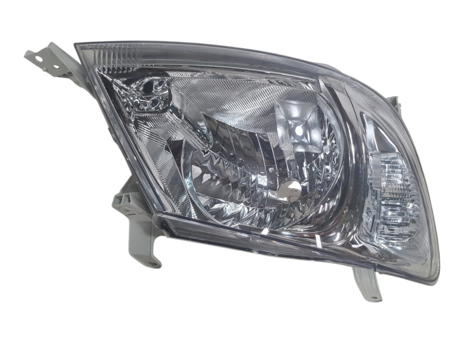 Farol diant direito Toyota  SR SRV 2009 A 2011 6811300K26000