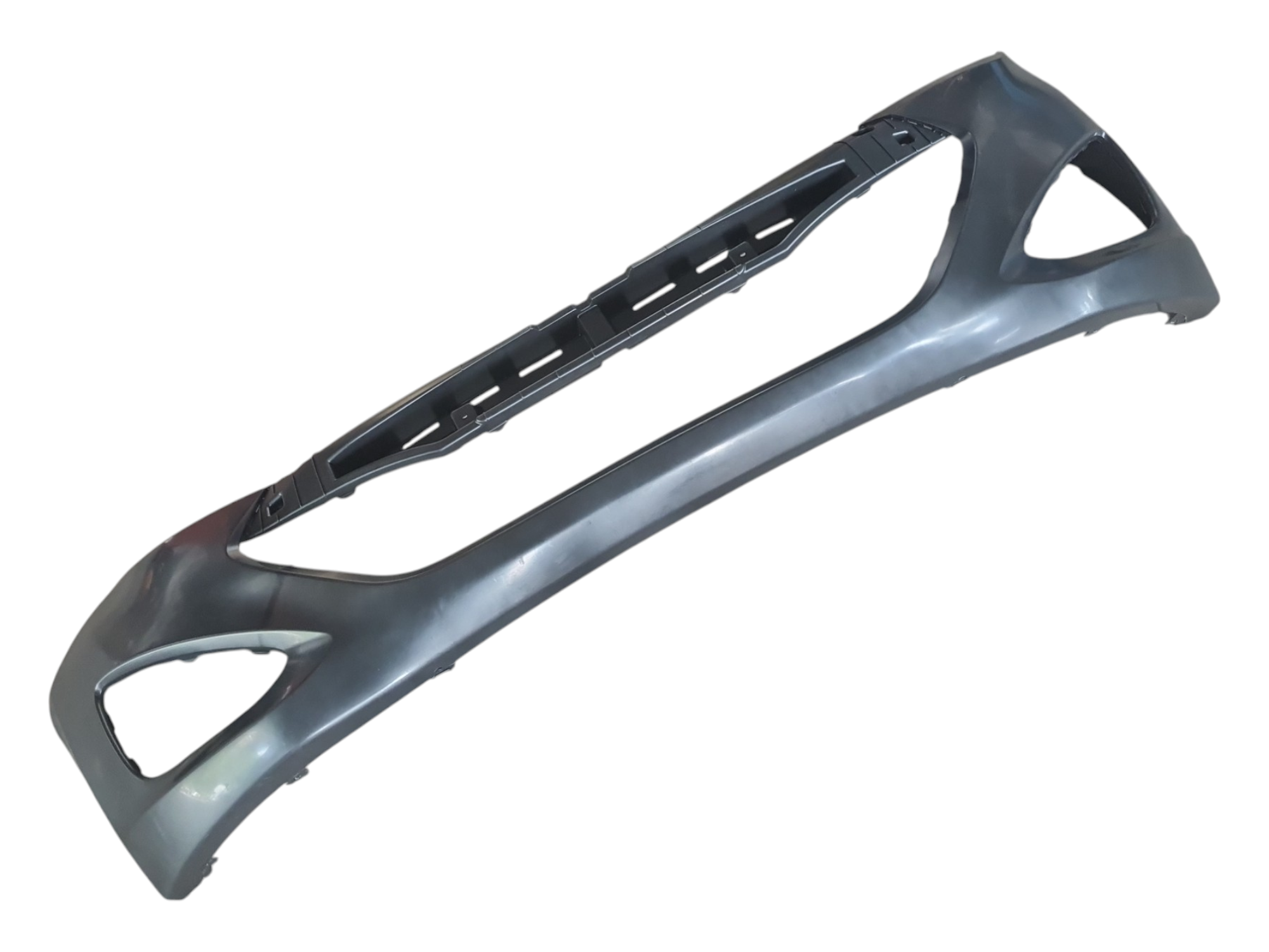 Capa parachoque diant Hyundai HB20 HB20S 2012 A 2015 Detalhe