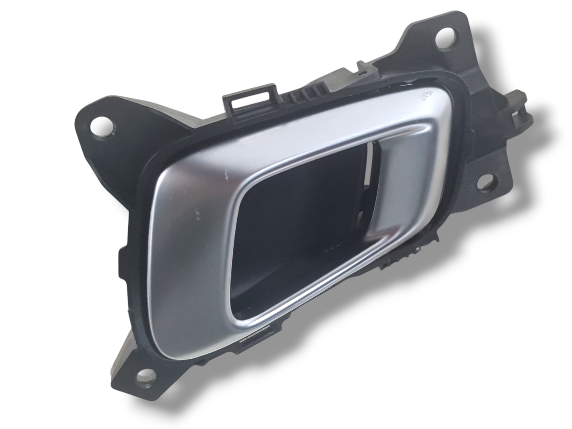 maçaneta interna esquerda Kia Carnival 2024 2025 82610R0510