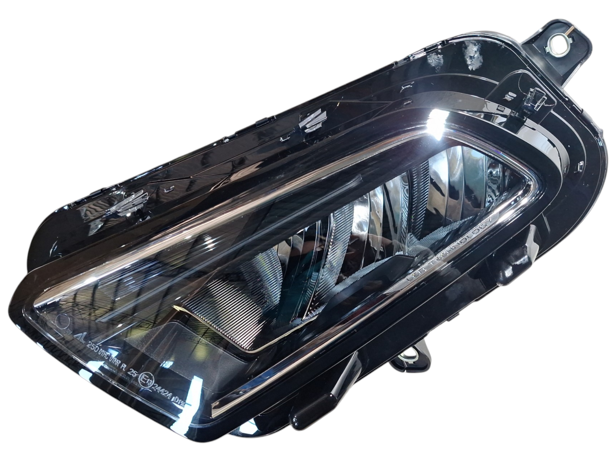 farol dianteiro esquerdo fiat toro 2021 2026 com detalhes