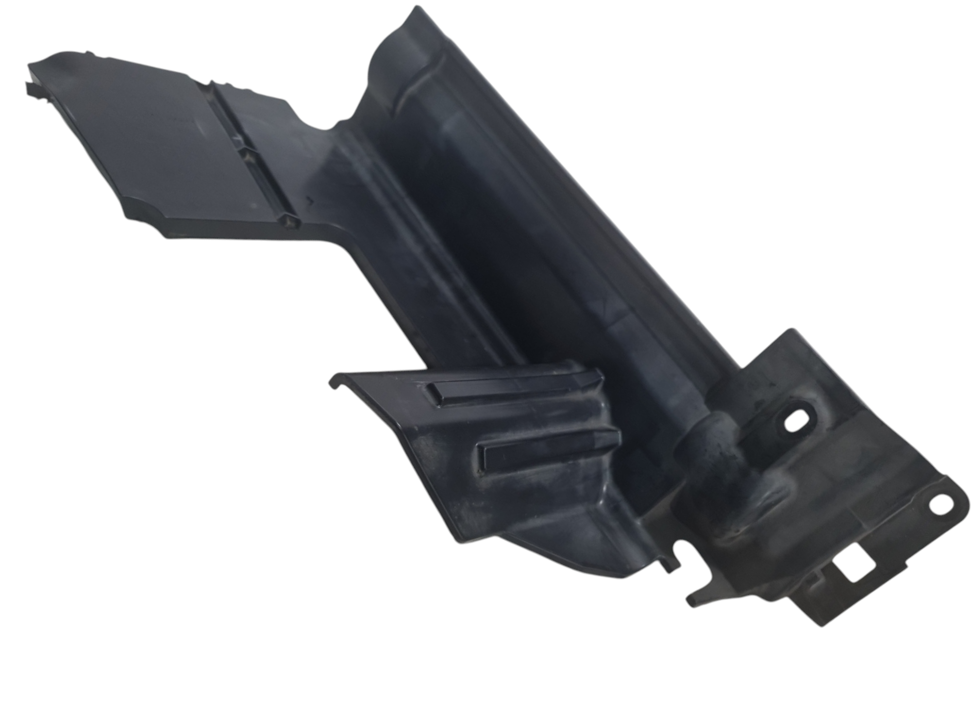 Defletor radiador lado esquerdo Nissan Sentra ano 2015 2016 5