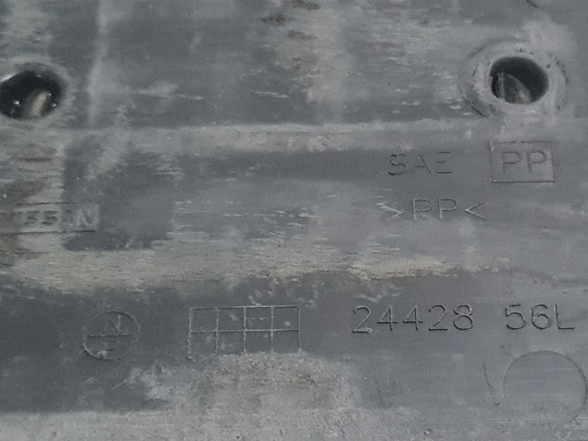 Base apoio de bateria Nissan Sentra ano 2015 2016 Detalhes 2