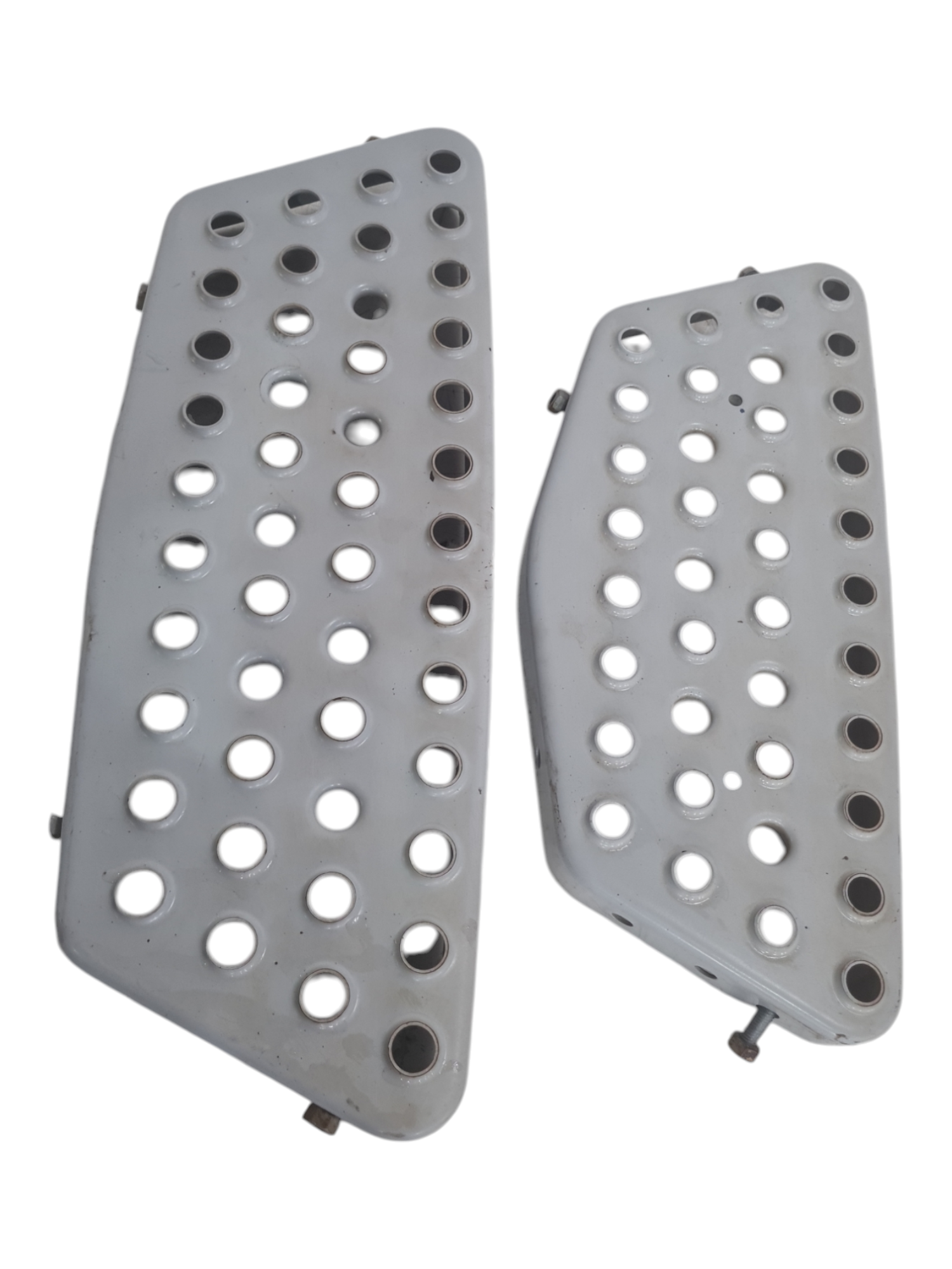Par pisante infer estribo de metal VW Meteor 29530 2023 2024
