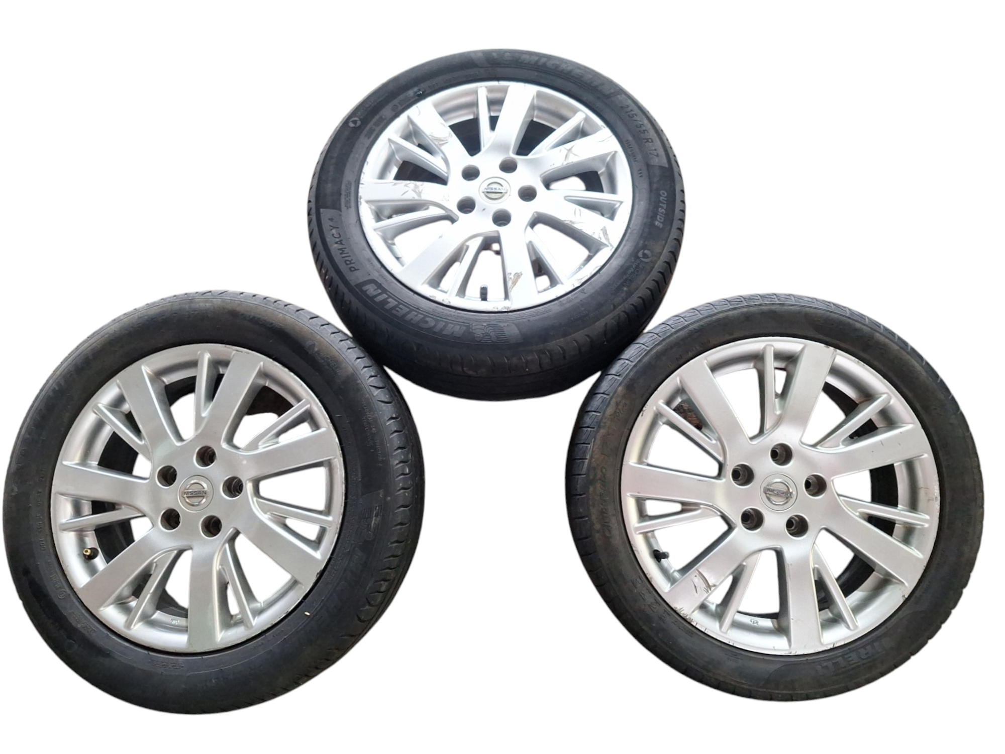 Jogo Rodas Sentra Original Aro 17  Pneus 215 55 R17 Michelin