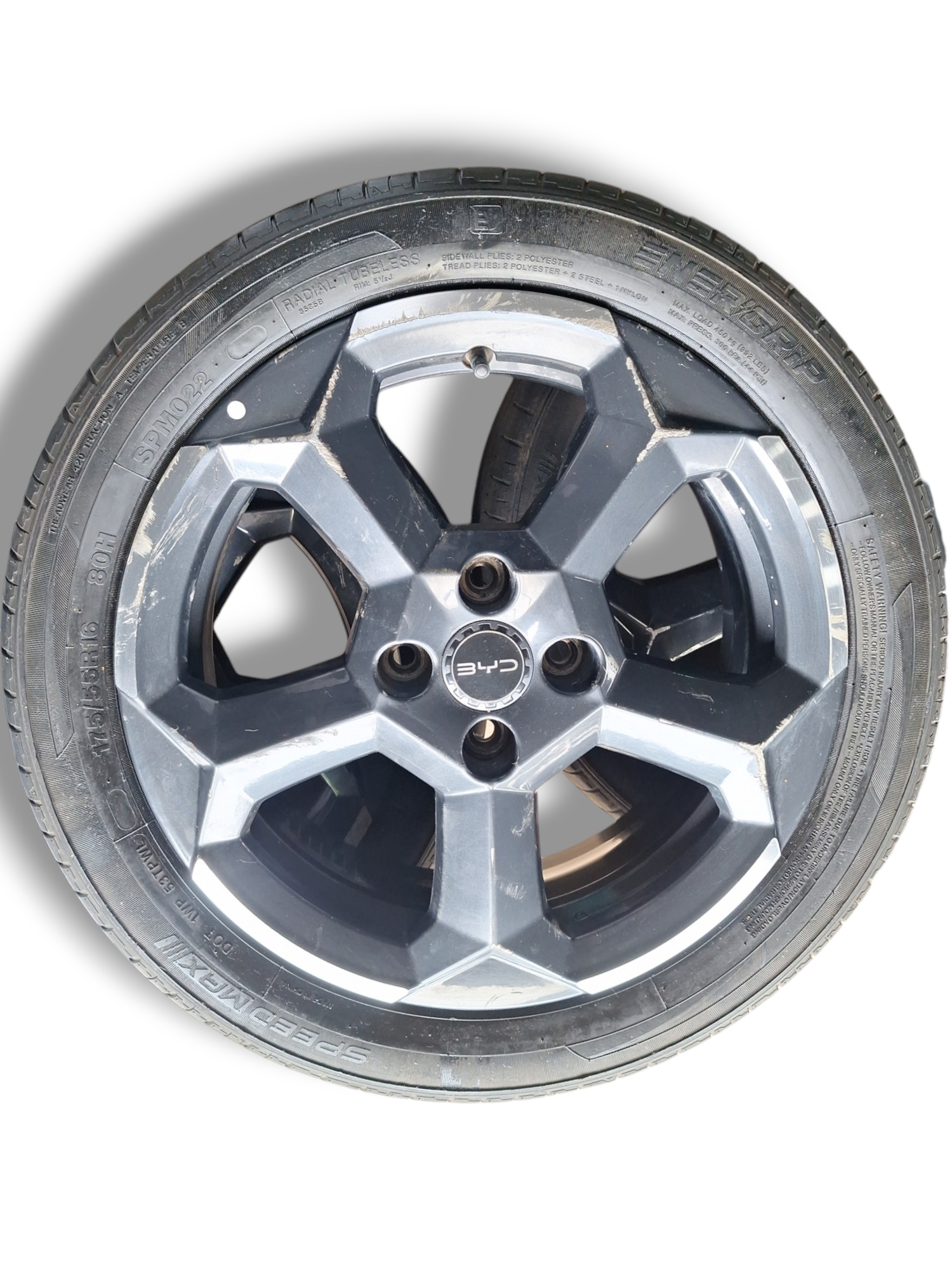 Roda aro 16 com Pneus 175 55 Byd do Dolphin Mini