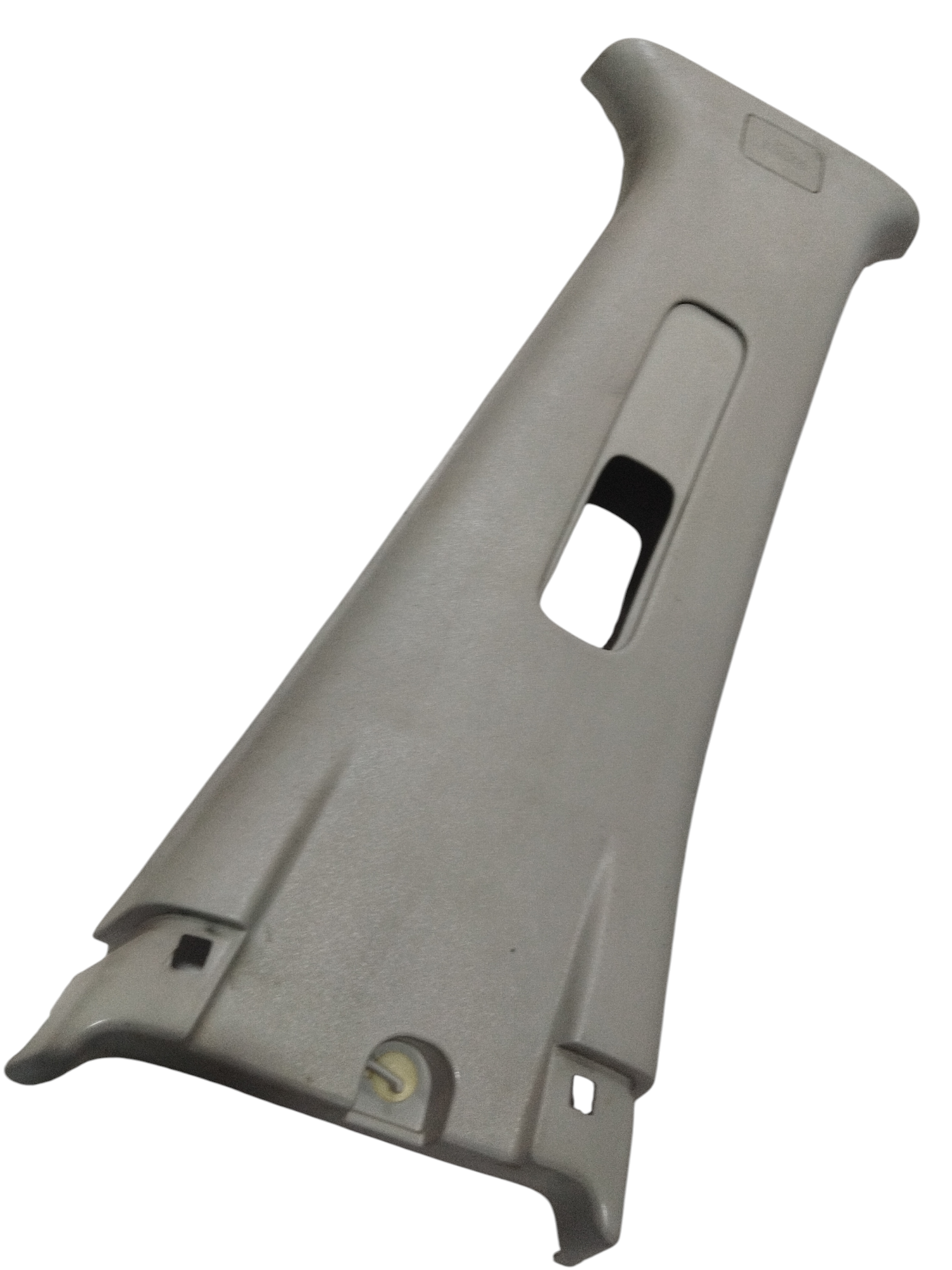 Moldura coluna sup central esquerda Nissan Sentra 2015 2016