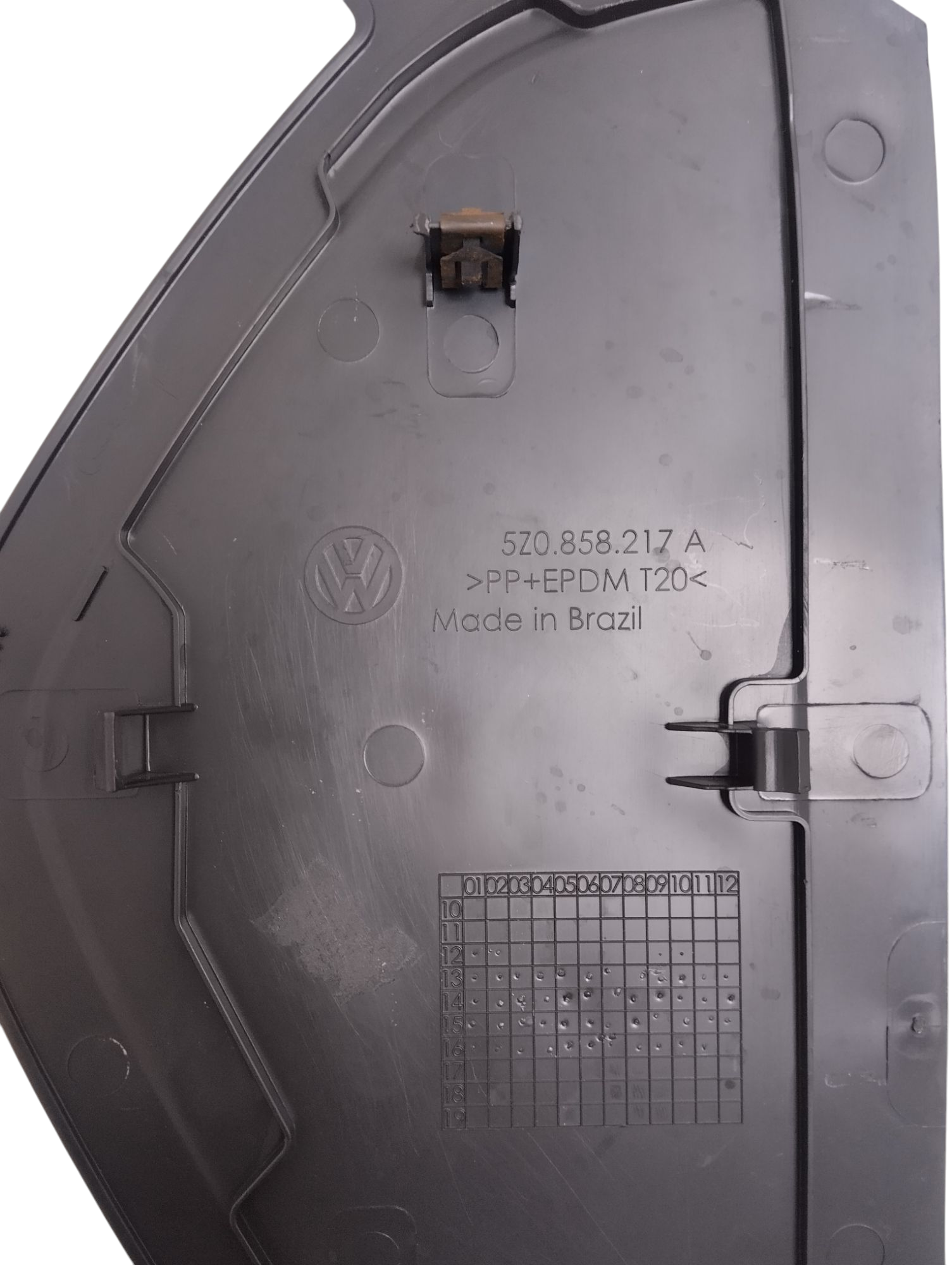 Acabamento Lateral Esquerdo Vw Fox 2010 a 2014