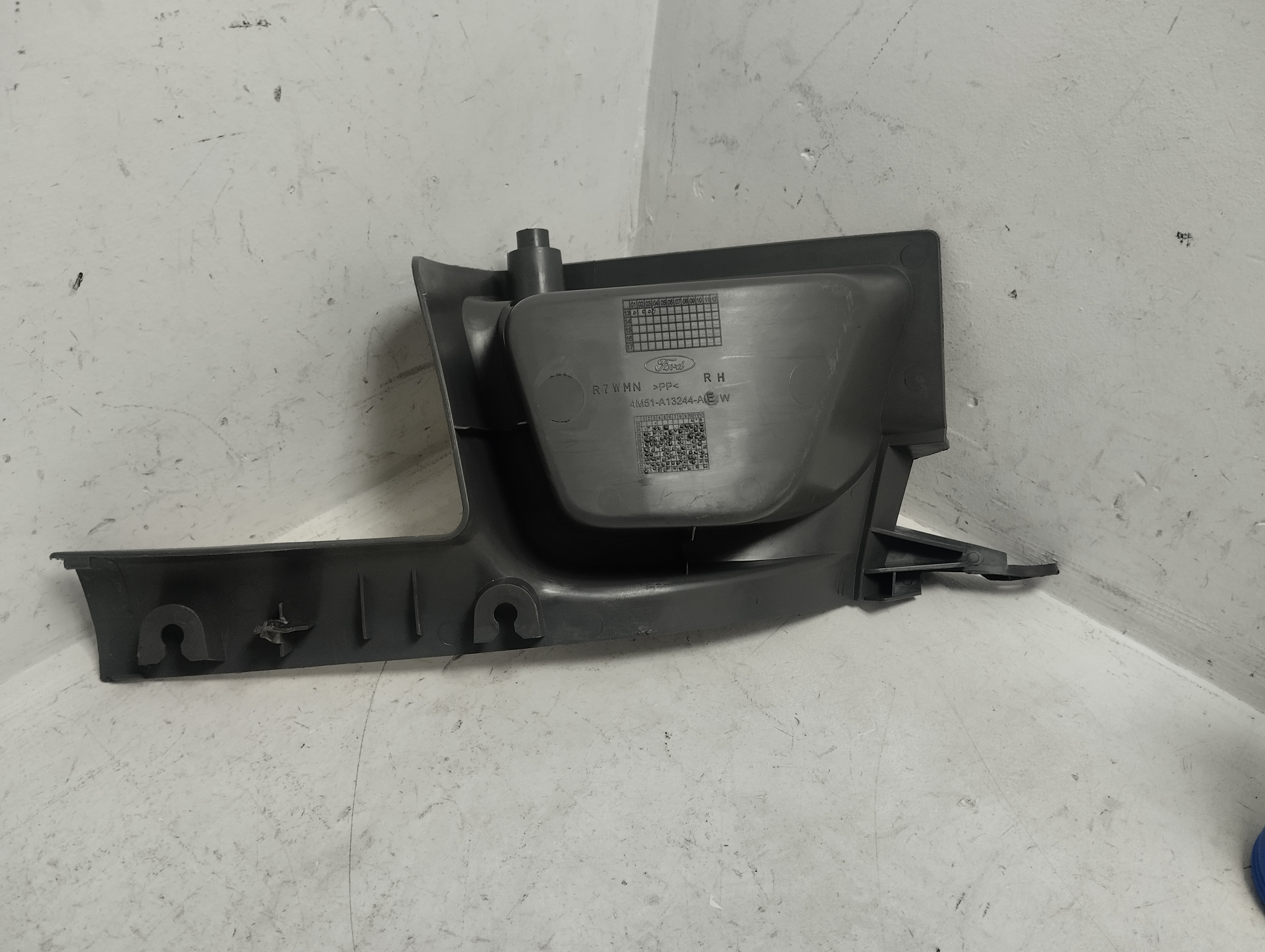Soleira Traseira Direita Ford Focus 2009 a 2013 2