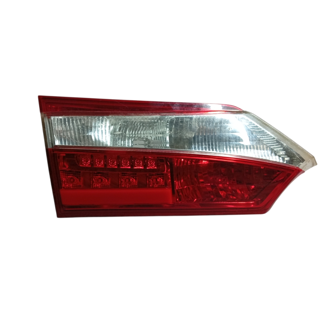 Lanterna Esquerda Tampa Traseira Corolla Xei 2015 2016 2017
