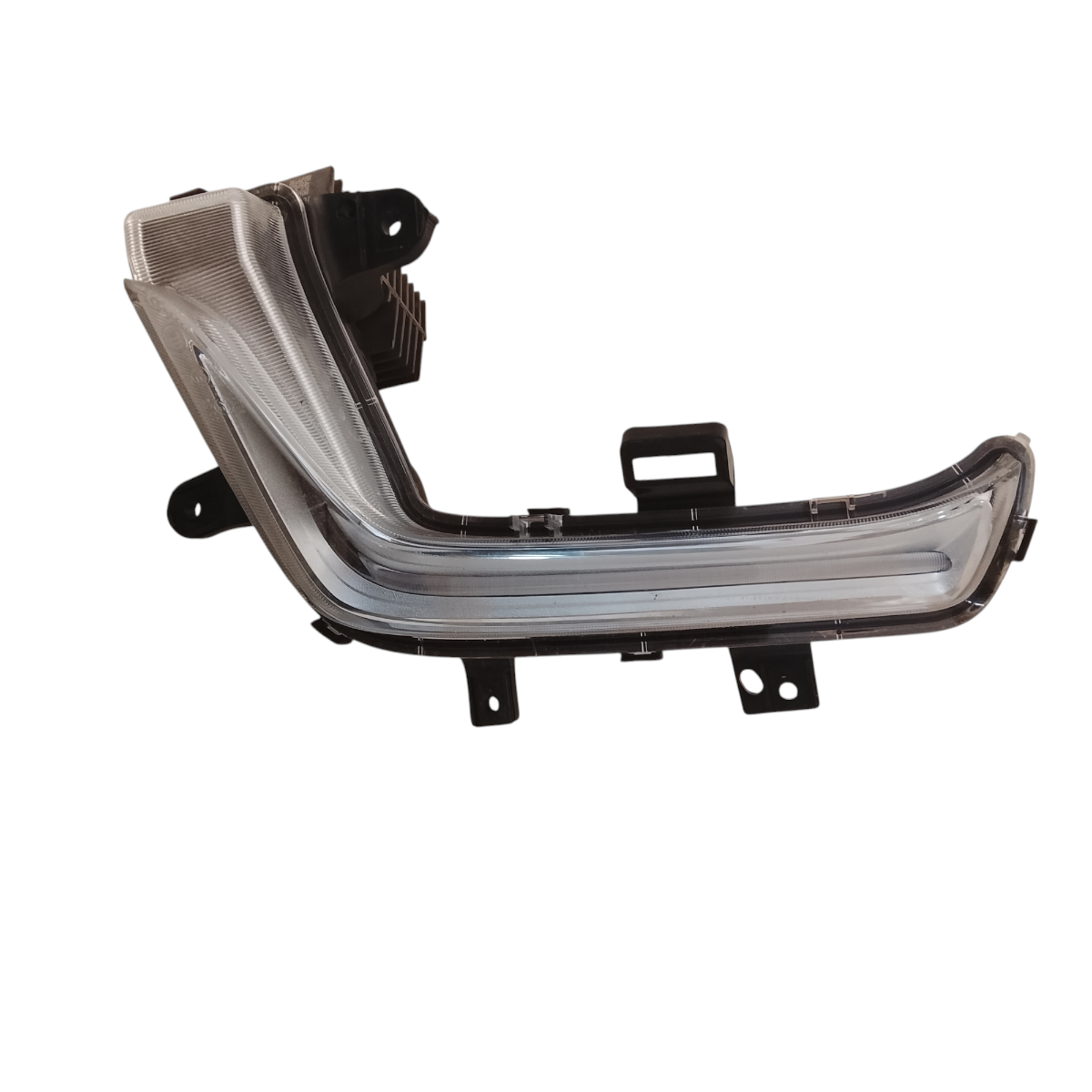 Farol Milha Direito chevrolet Tracker 2020 2023 6
