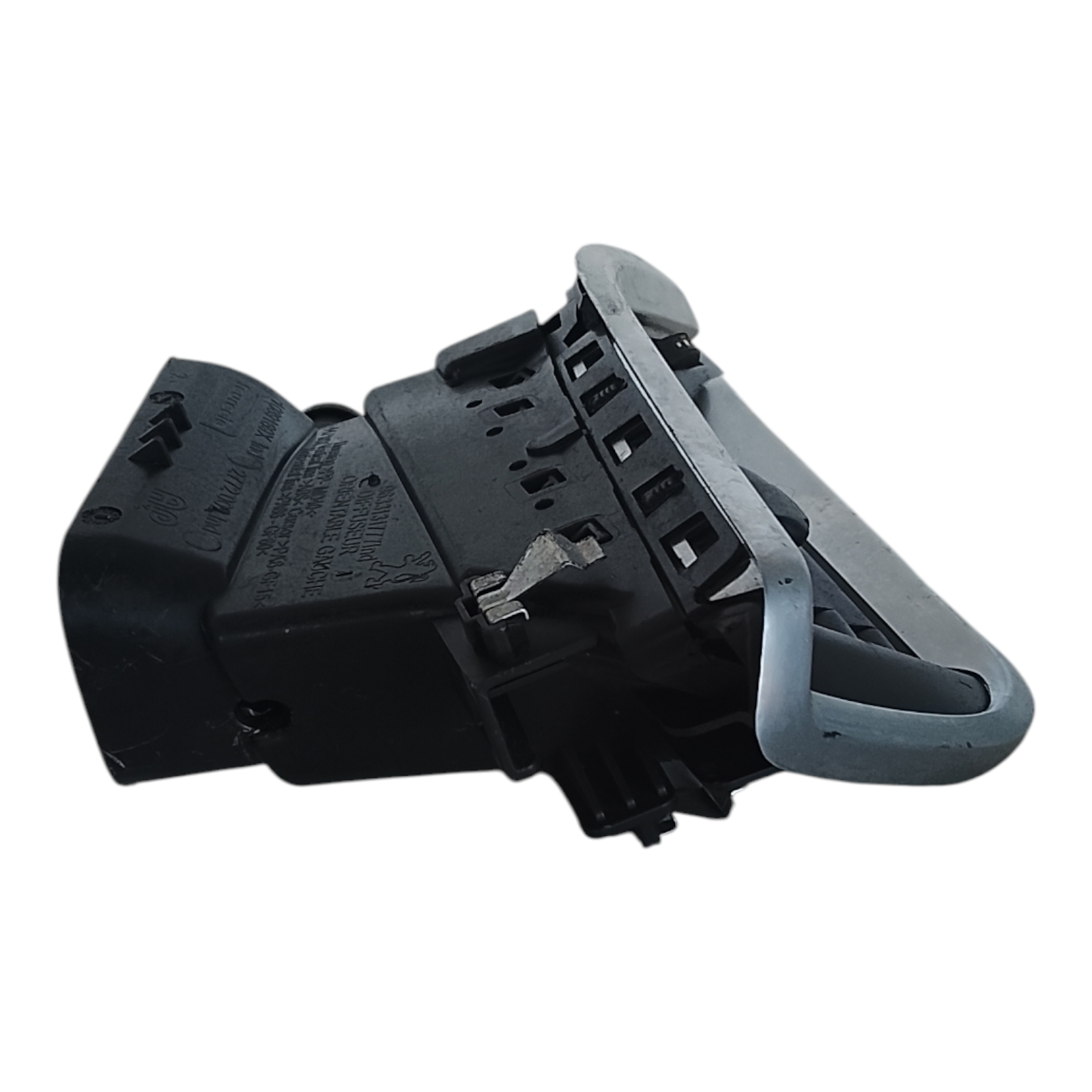 difusor ar esquerdo Peugeot 208 2012 2019 2