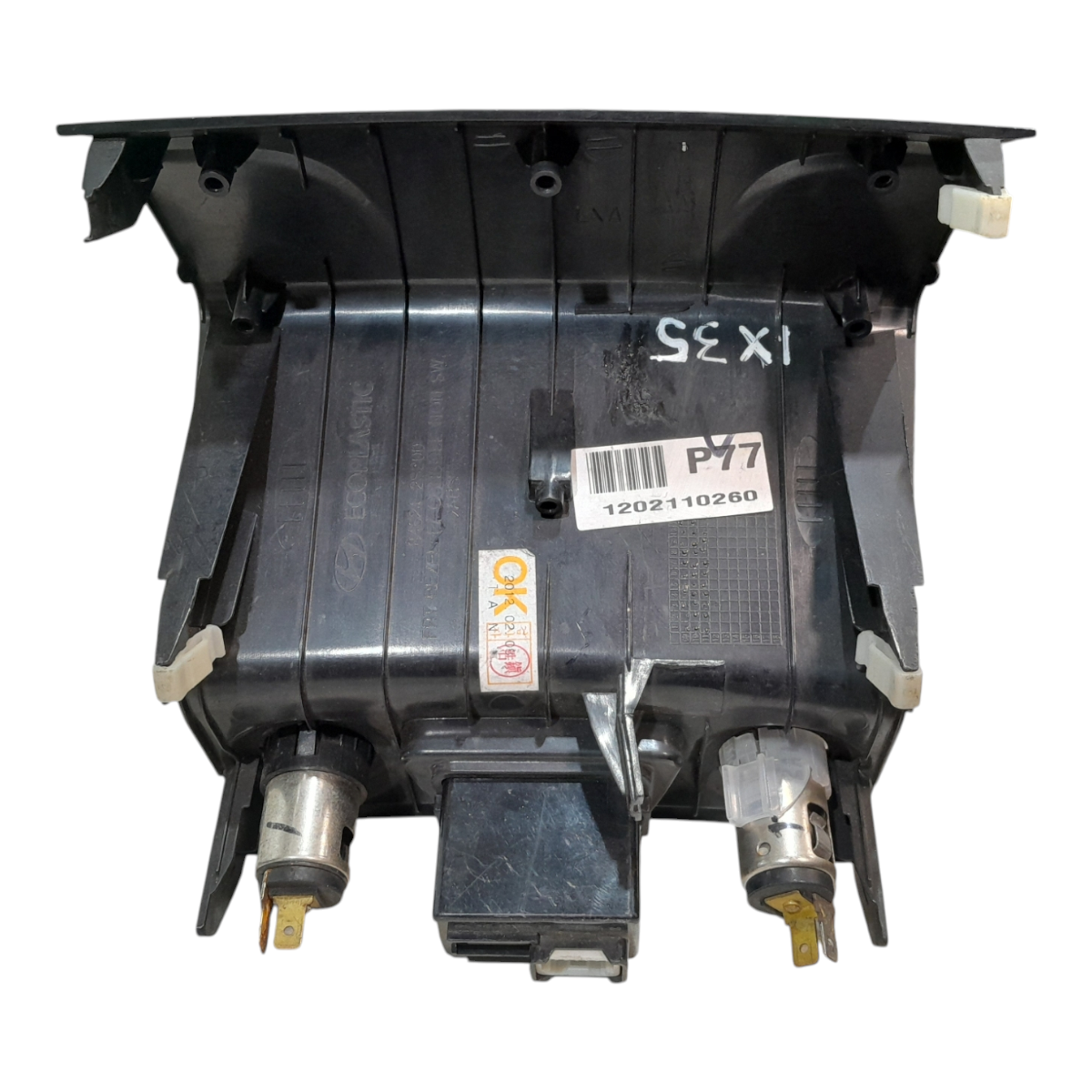 Moldura Console Central USB Aux 12V Hyundai ix35 2010 a 2015