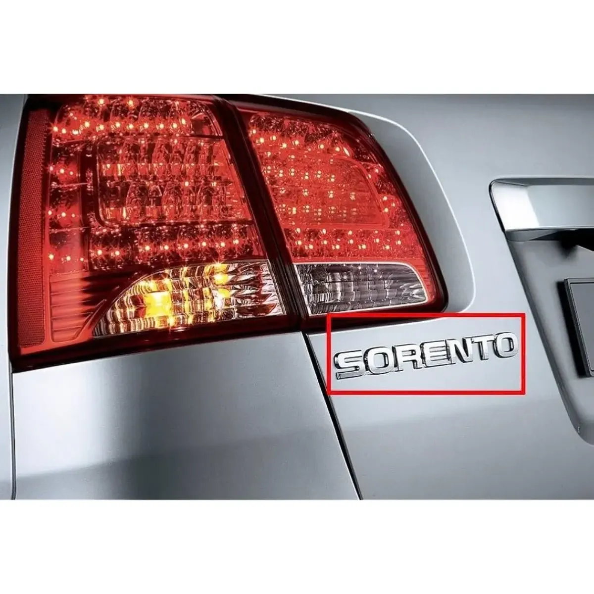 Emblema Tampa traseira Porta Malas Kia Sorento