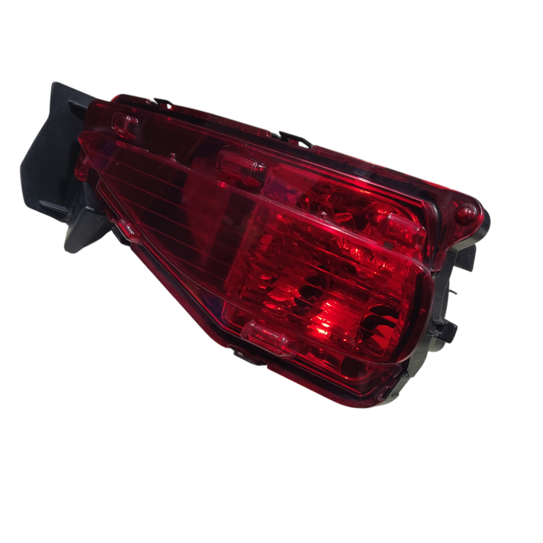 Lanterna de neblina traseira original Toyota Hilux sw4 2016