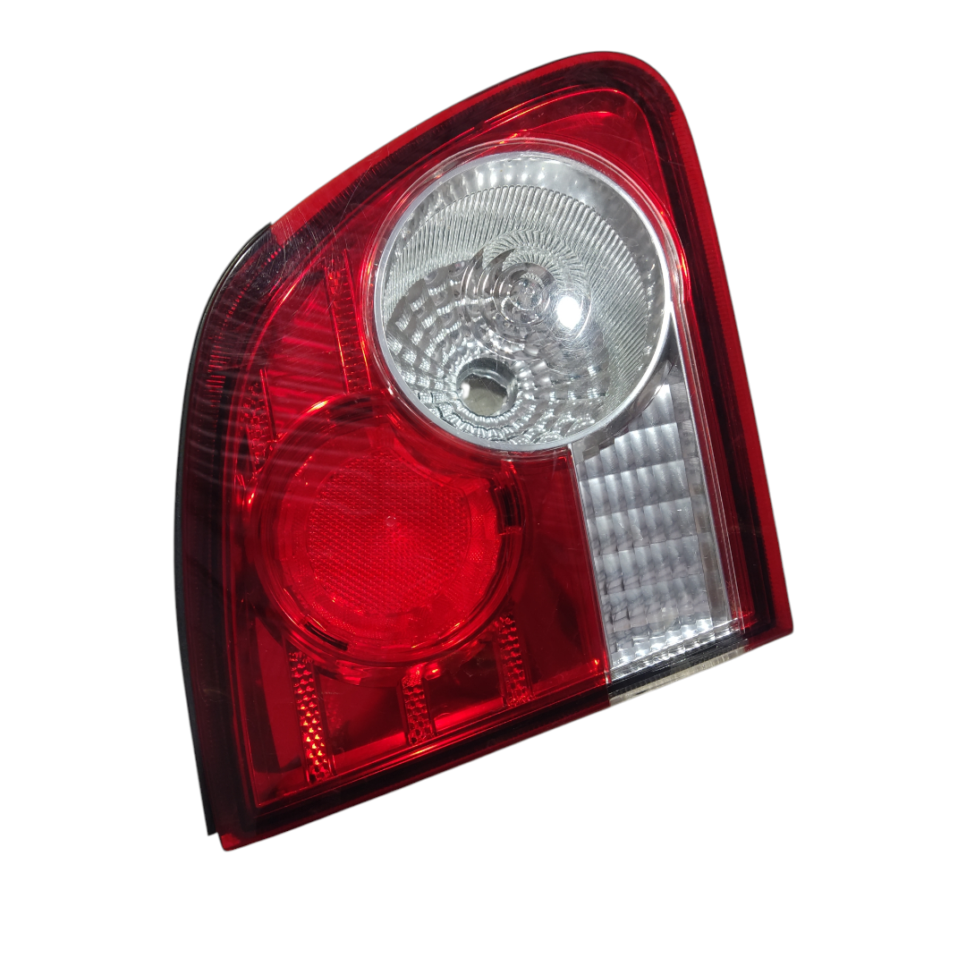lanterna traseira esquerda Chevrolet GM Corsa 11/17