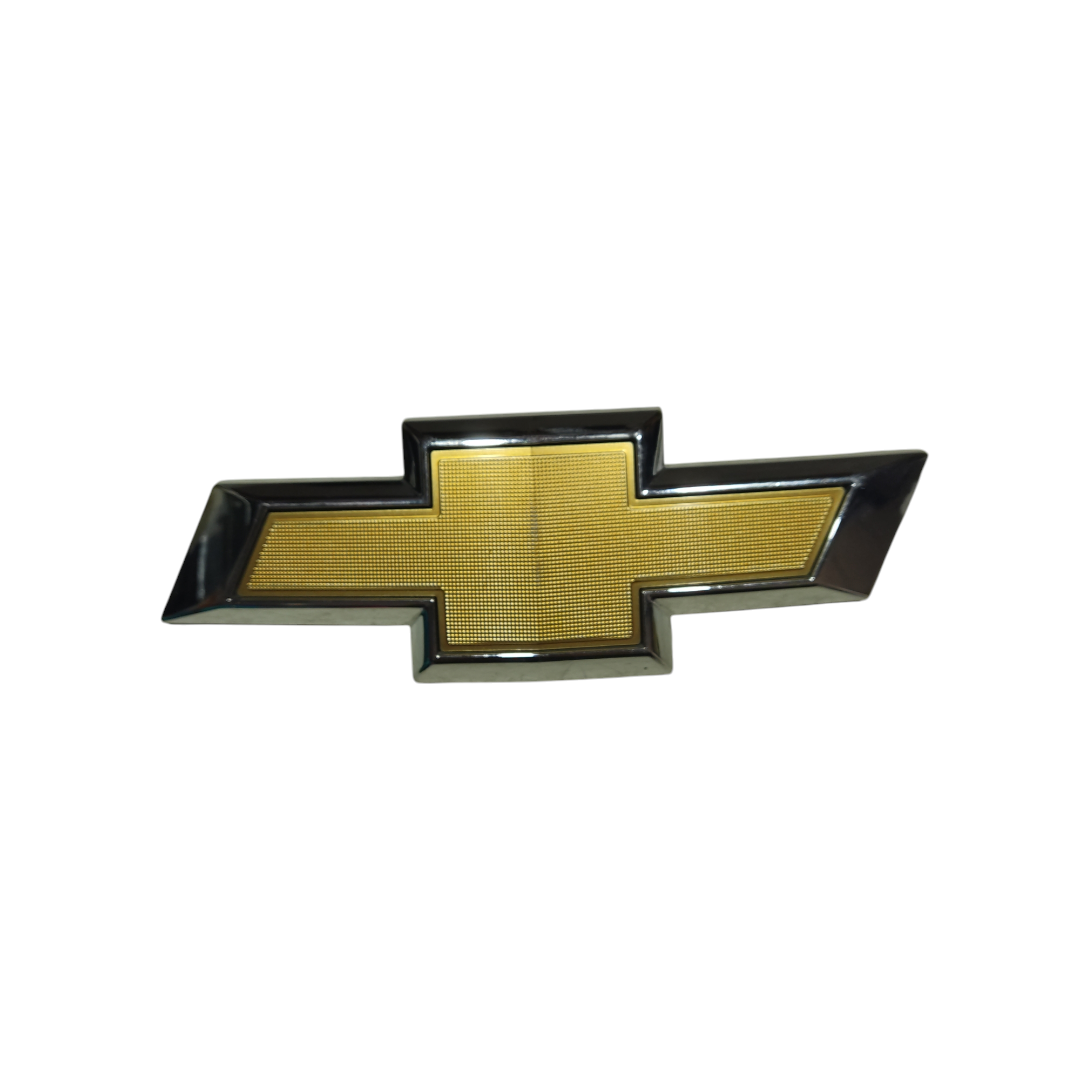 Emblema Grade Dianteira Tracker c 2021/2025 26301767
