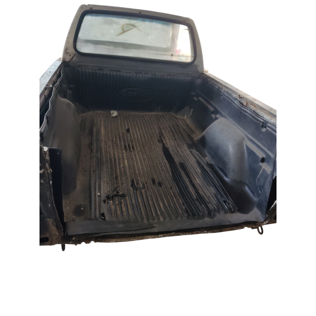 Caixote sucata Fiat Fiorino 1996 9