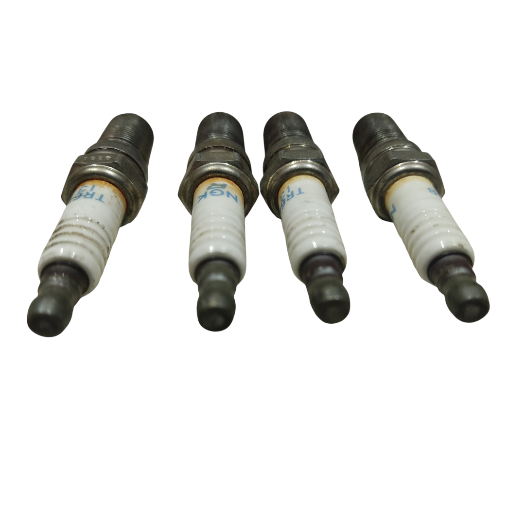 Jogo Vela 4 pçs Ngk Focus 1.8 2.0 16v Zetec Gas Tr6b13 8