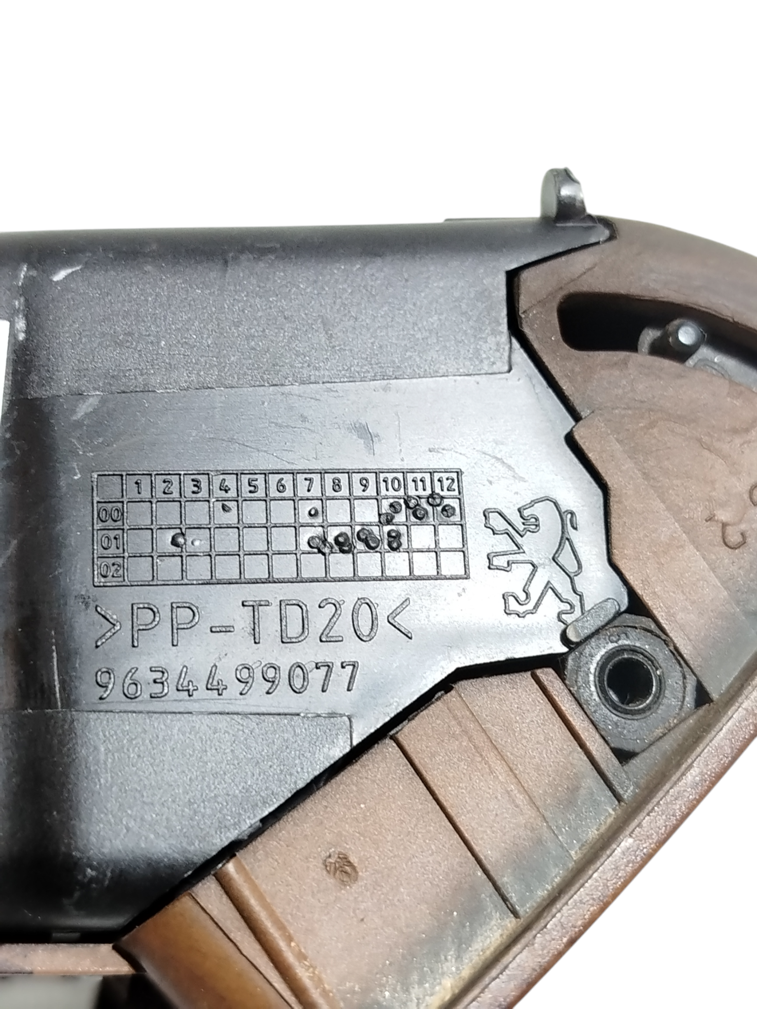 Difusor Ar Lateral Esquerdo Peugeot 307 2007 9634499077 2