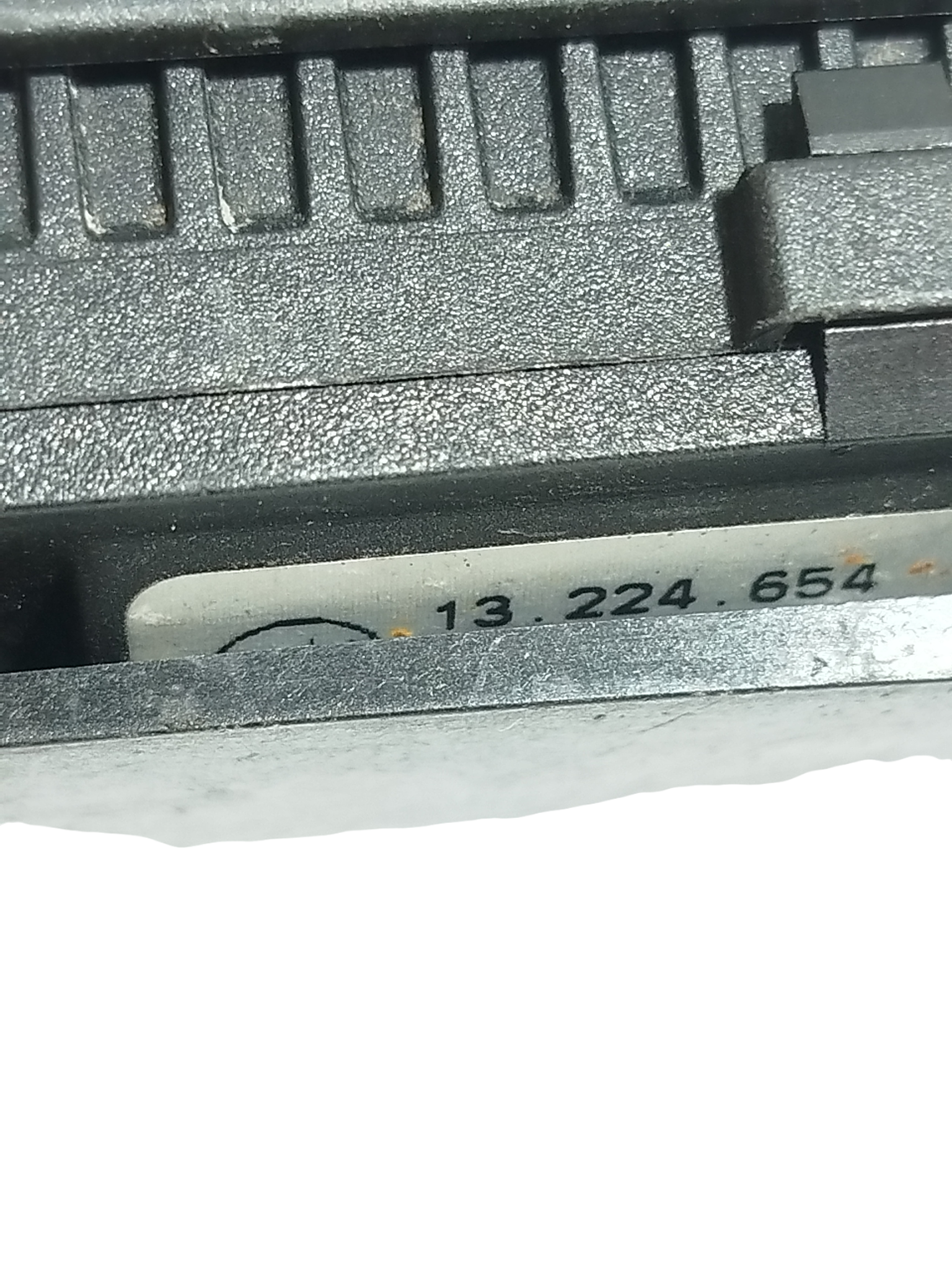 Trava Eletrica Portinhola Tanque Combust Gm Vectra 4