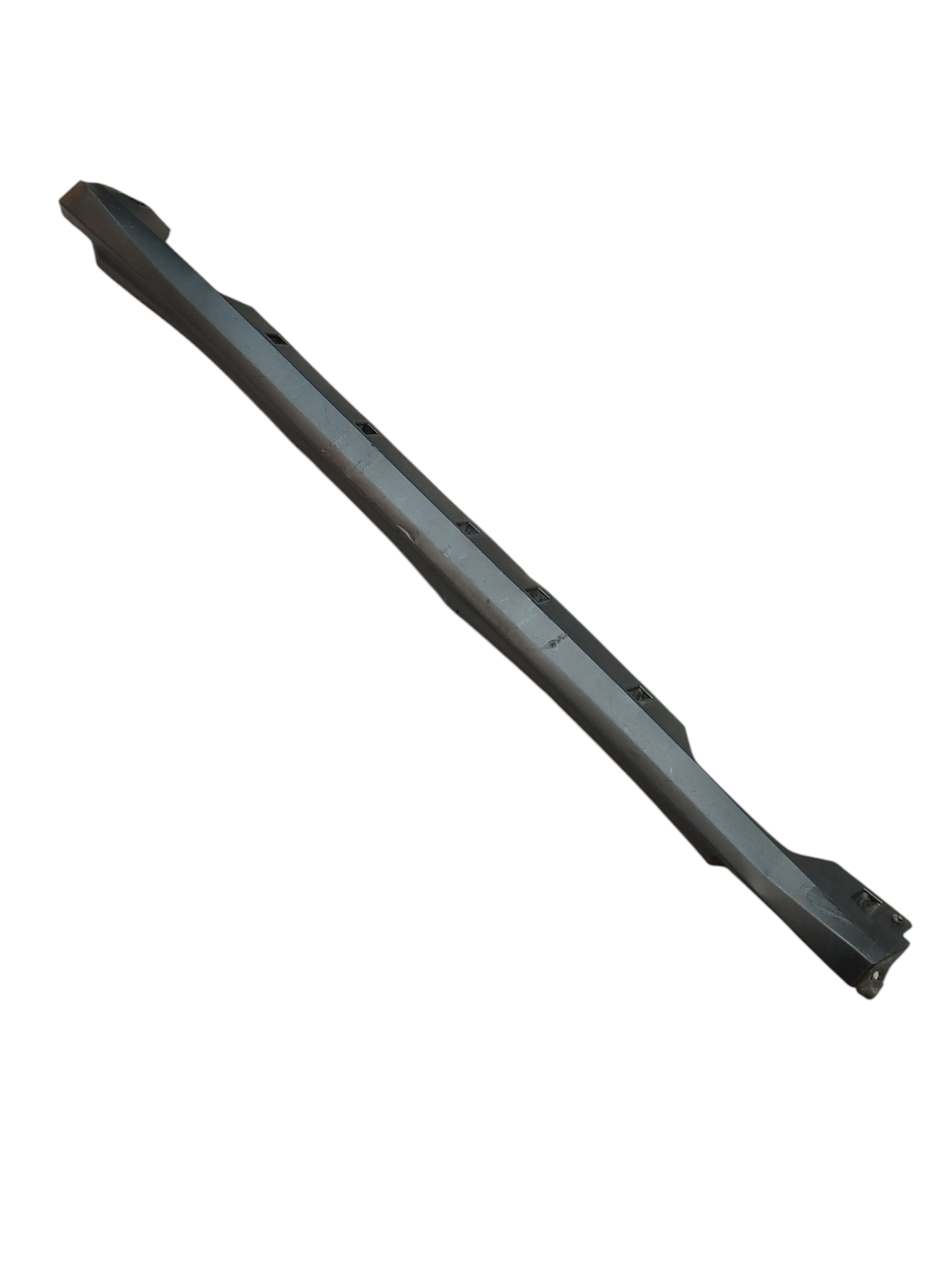 Soleira Esquerda Gm Tracker 2023 Preto 7