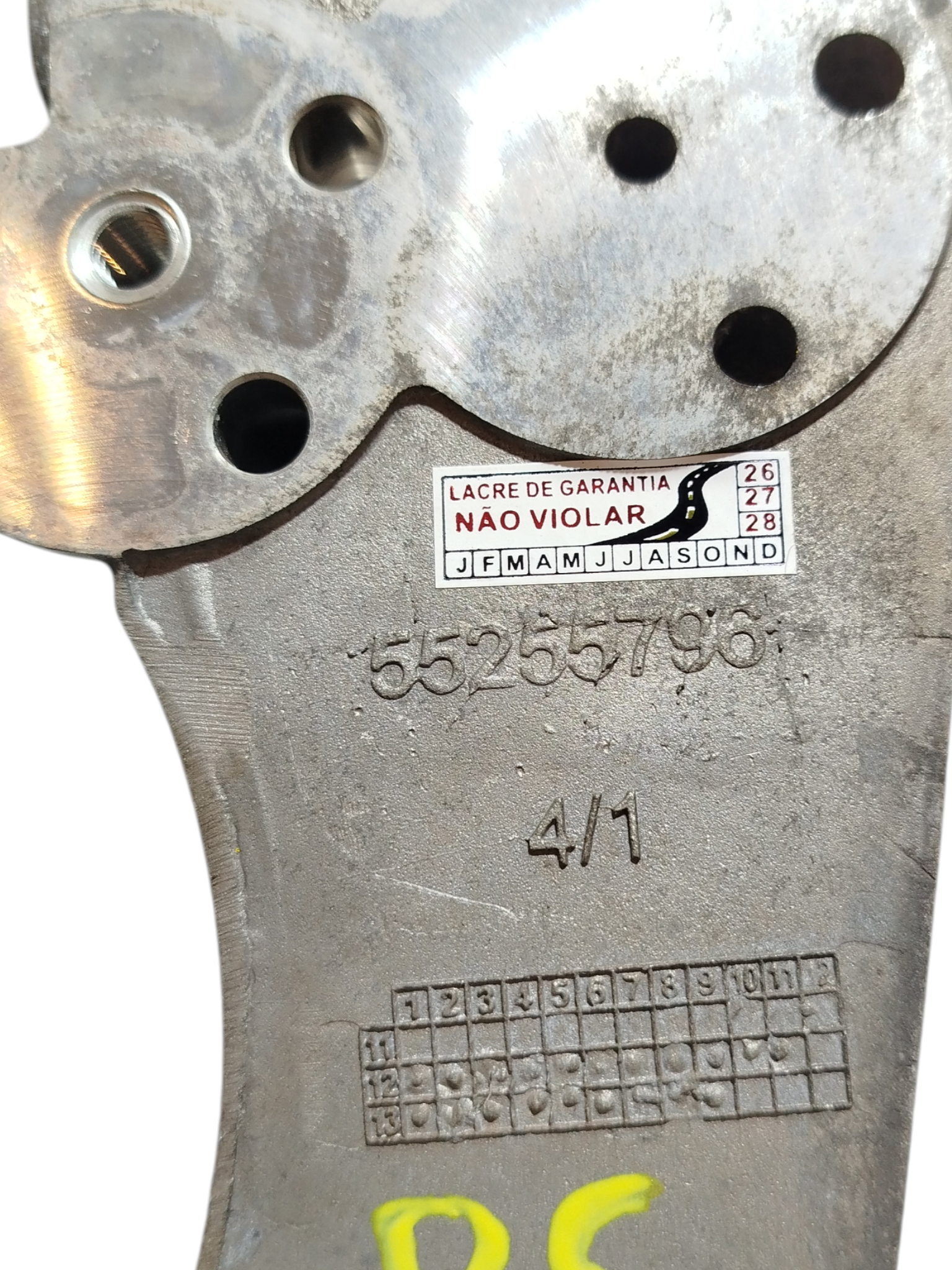 Suporte Compressor Alternador Fiat Grand Siena Attr 1.4 2013 2