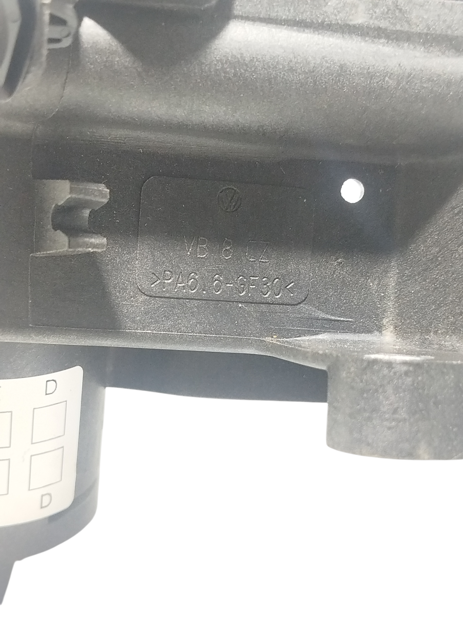 Carcaça Válvula Termostática Vw Gol G4 1.0 8v 2014 032121111 2