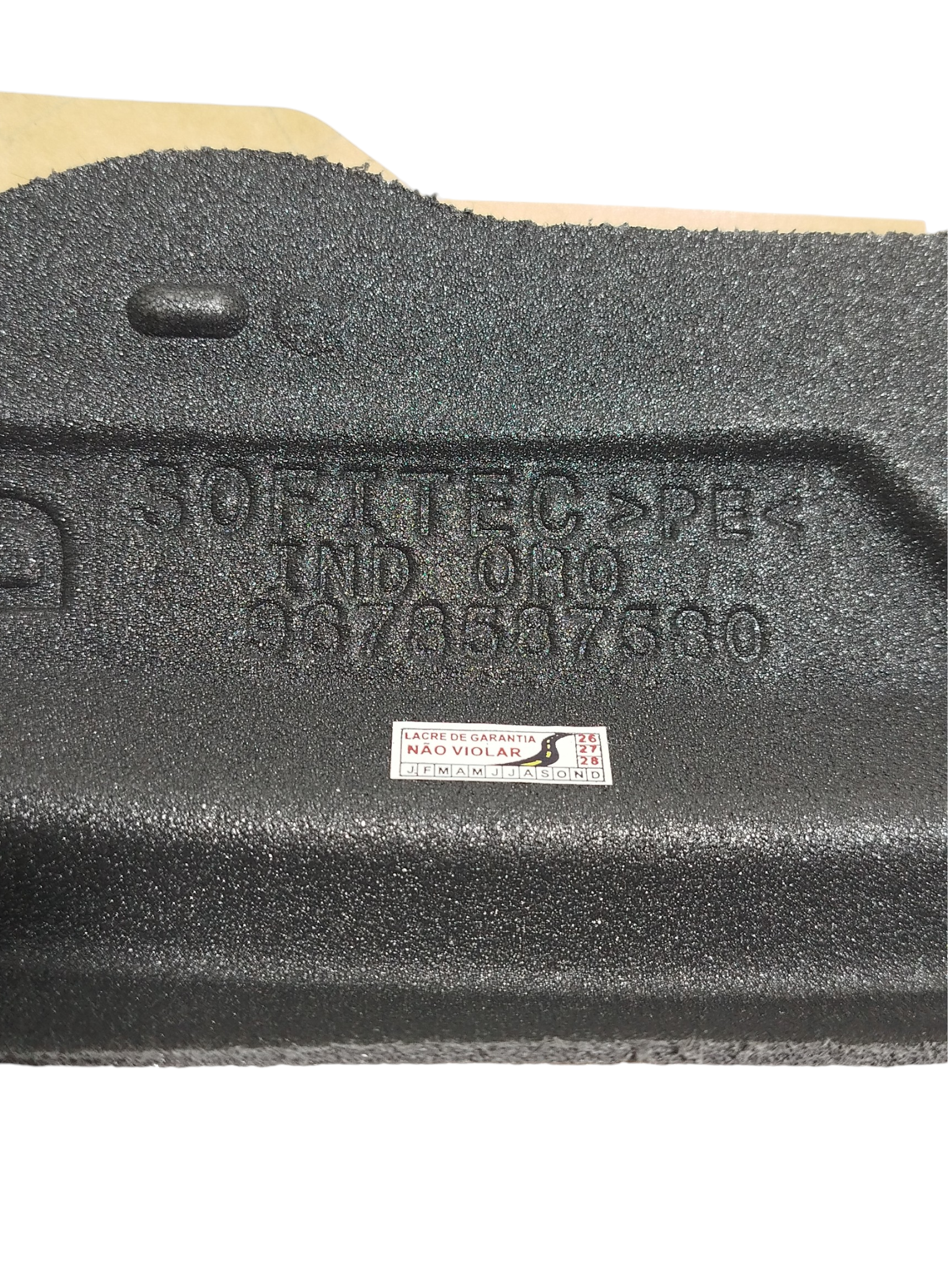 Espuma Interna Paralama Direita Peugeot 2008 9807939077 Preto 2