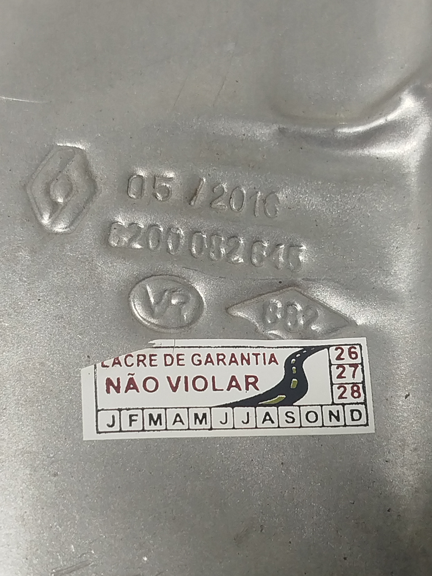 Defletor Coletor Escape Renault Sandero 1.0 2016 8200082645 2