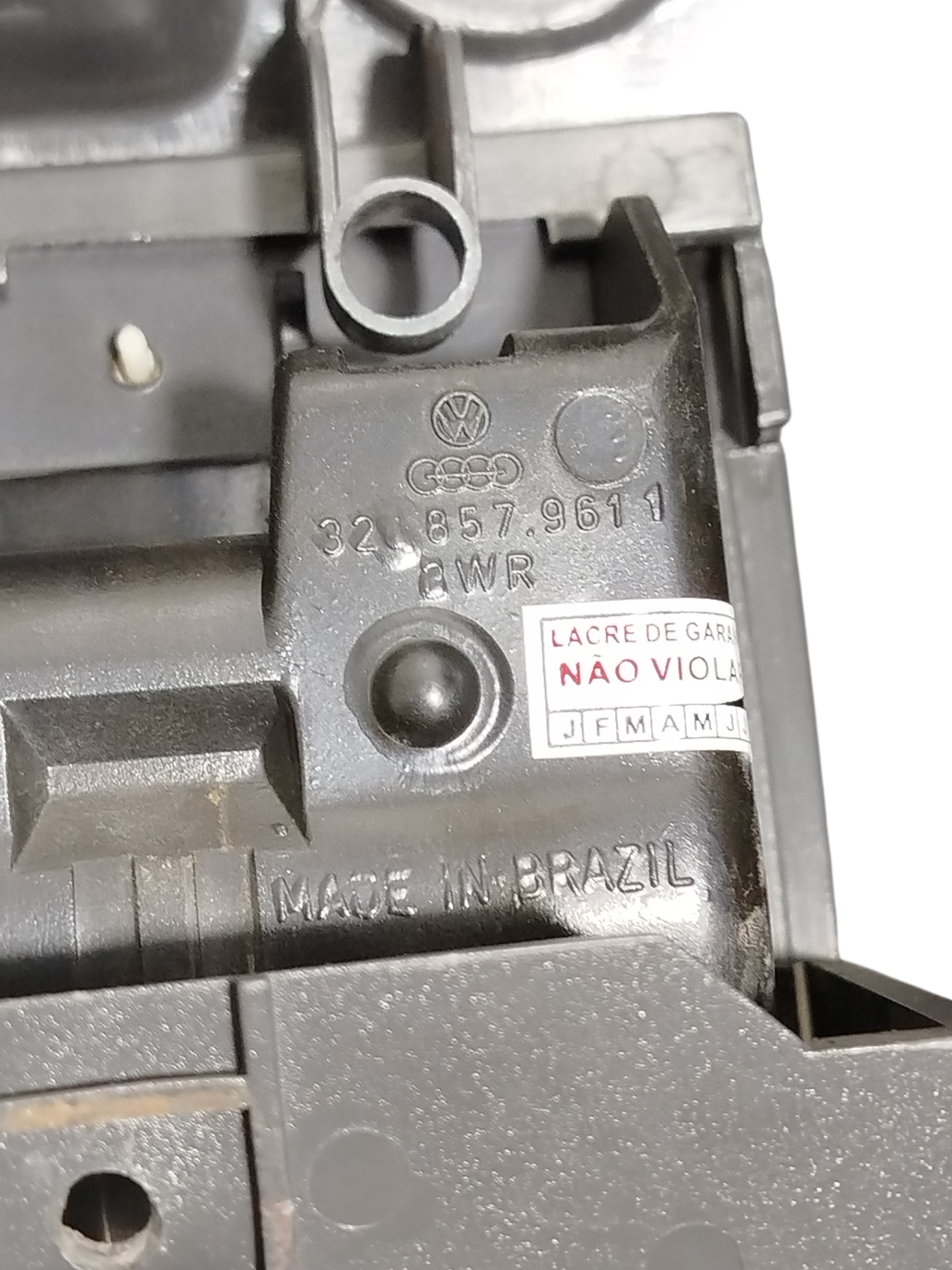 Console Central Volkswagen Gol 2000 377863243 2