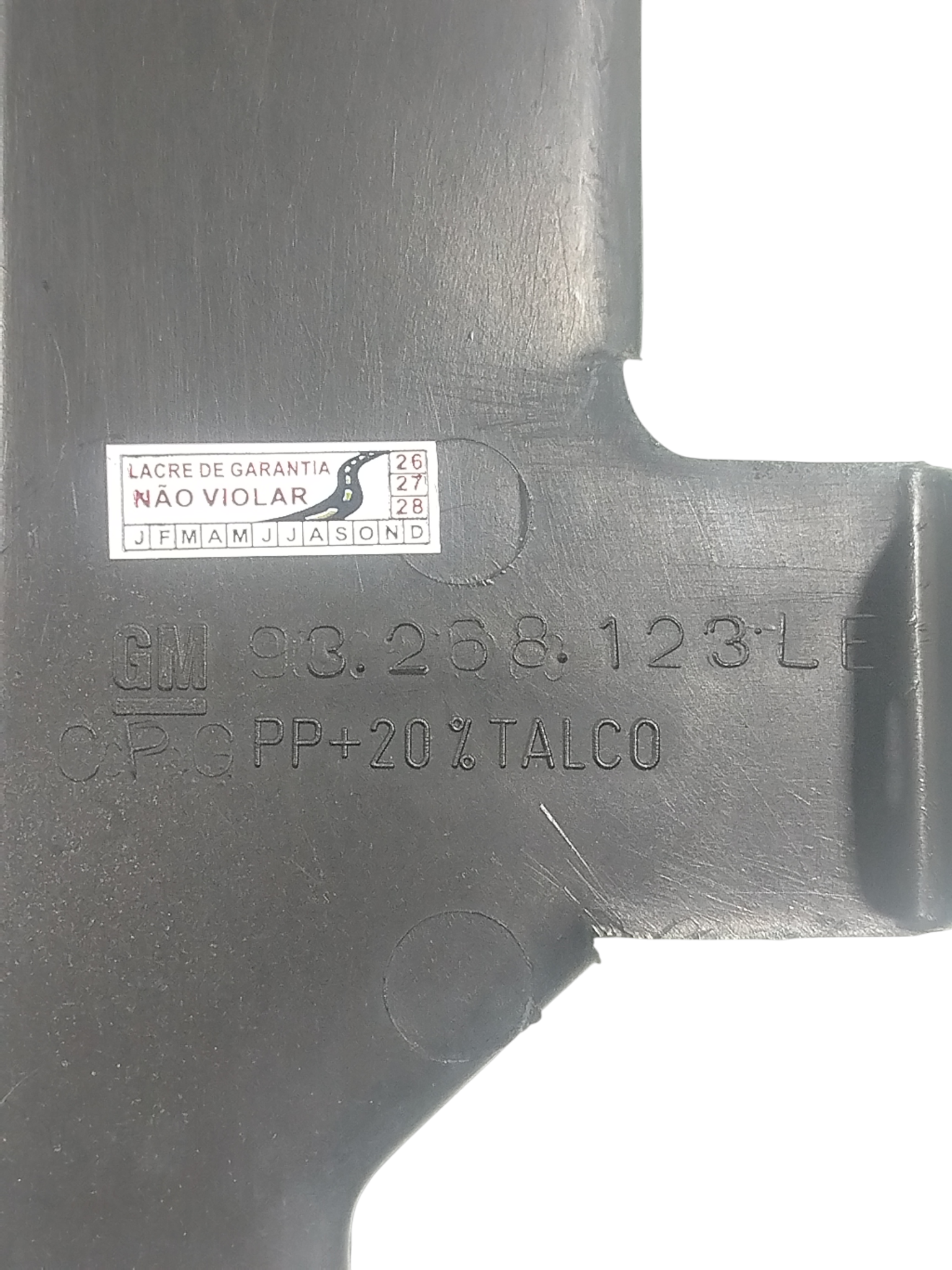 Defletor Esquerdo Radiador Renault Clio 2001 93268123