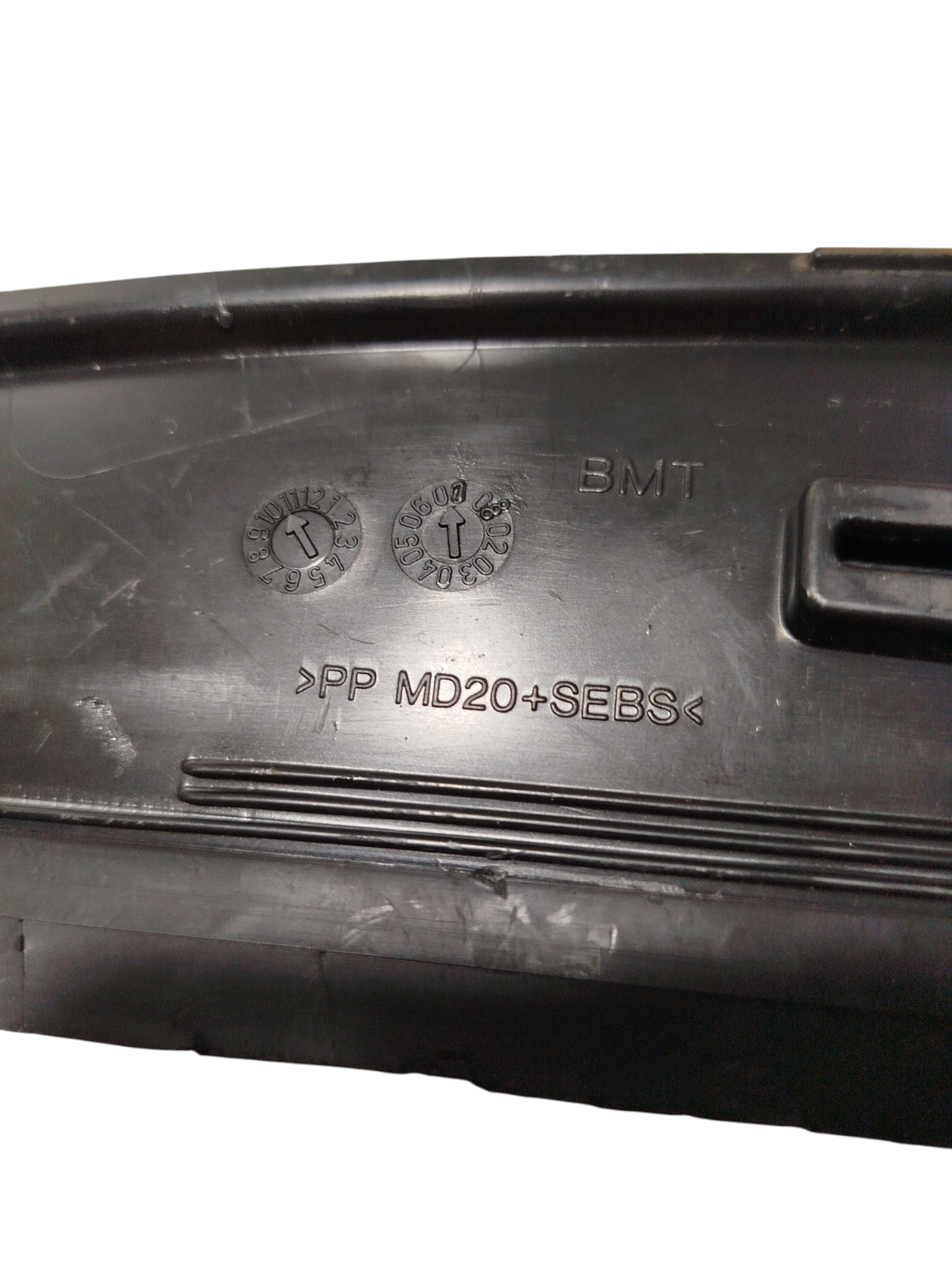 Moldura Churrasqueira Direita Peugeot 207 2009 9630607377 2