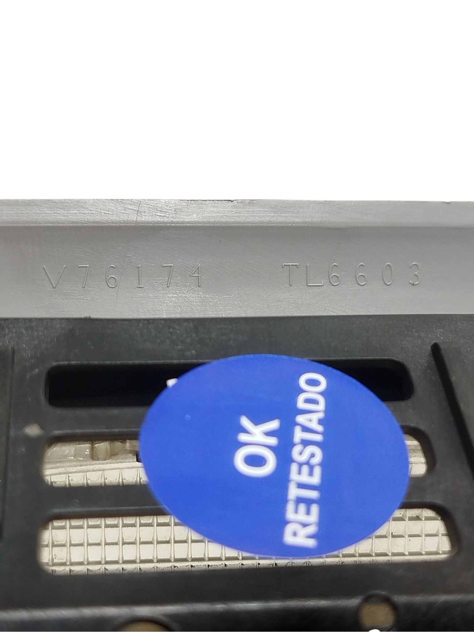 Alça Teto Pqp Trás Esquerda Grand Caravan 1997 V76174tl6603 Cinza 2