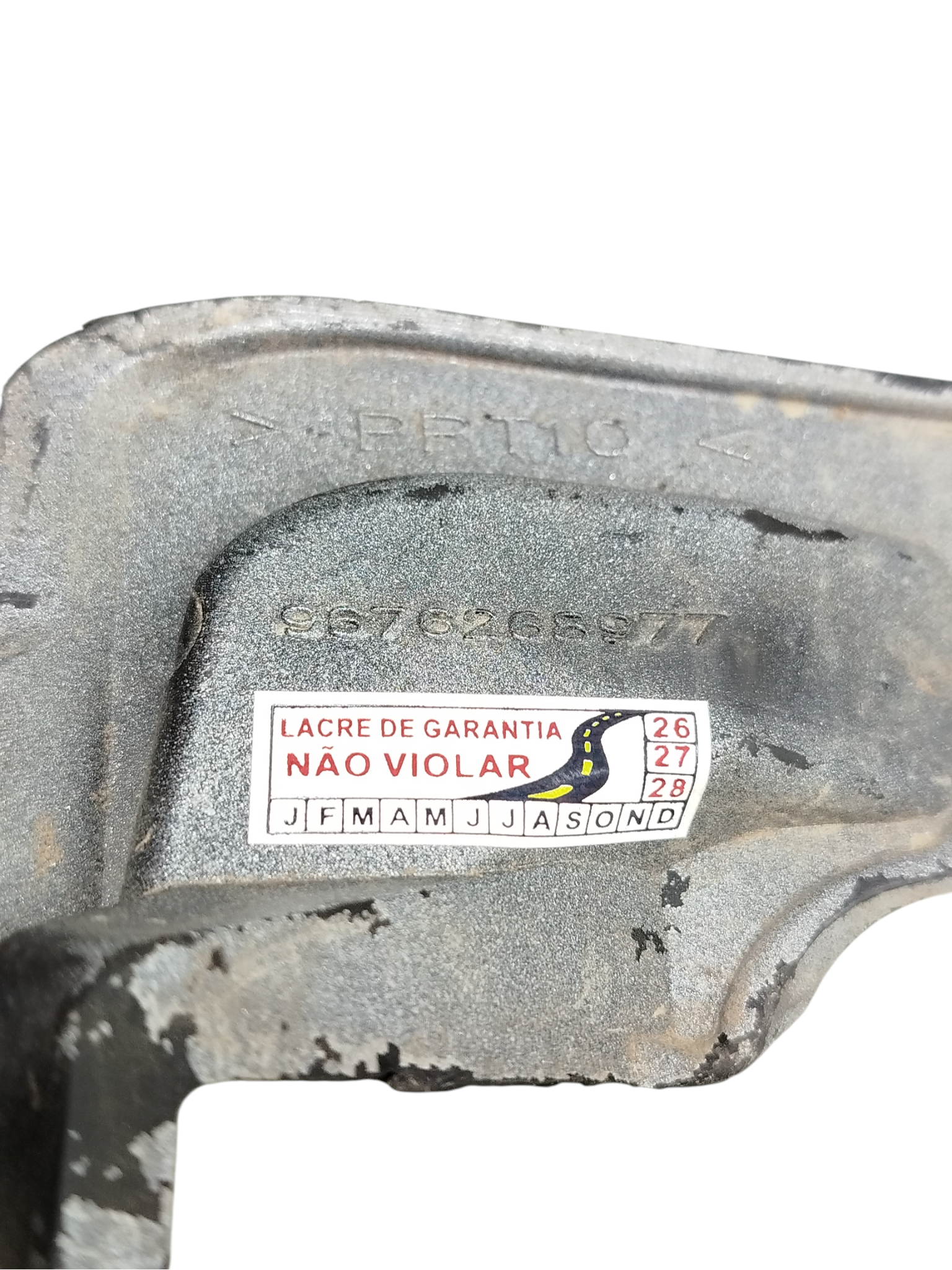 Moldura Farol Milha Esquerda Peugeot 308 2014 9676268977 Cinza Esquerdo 1