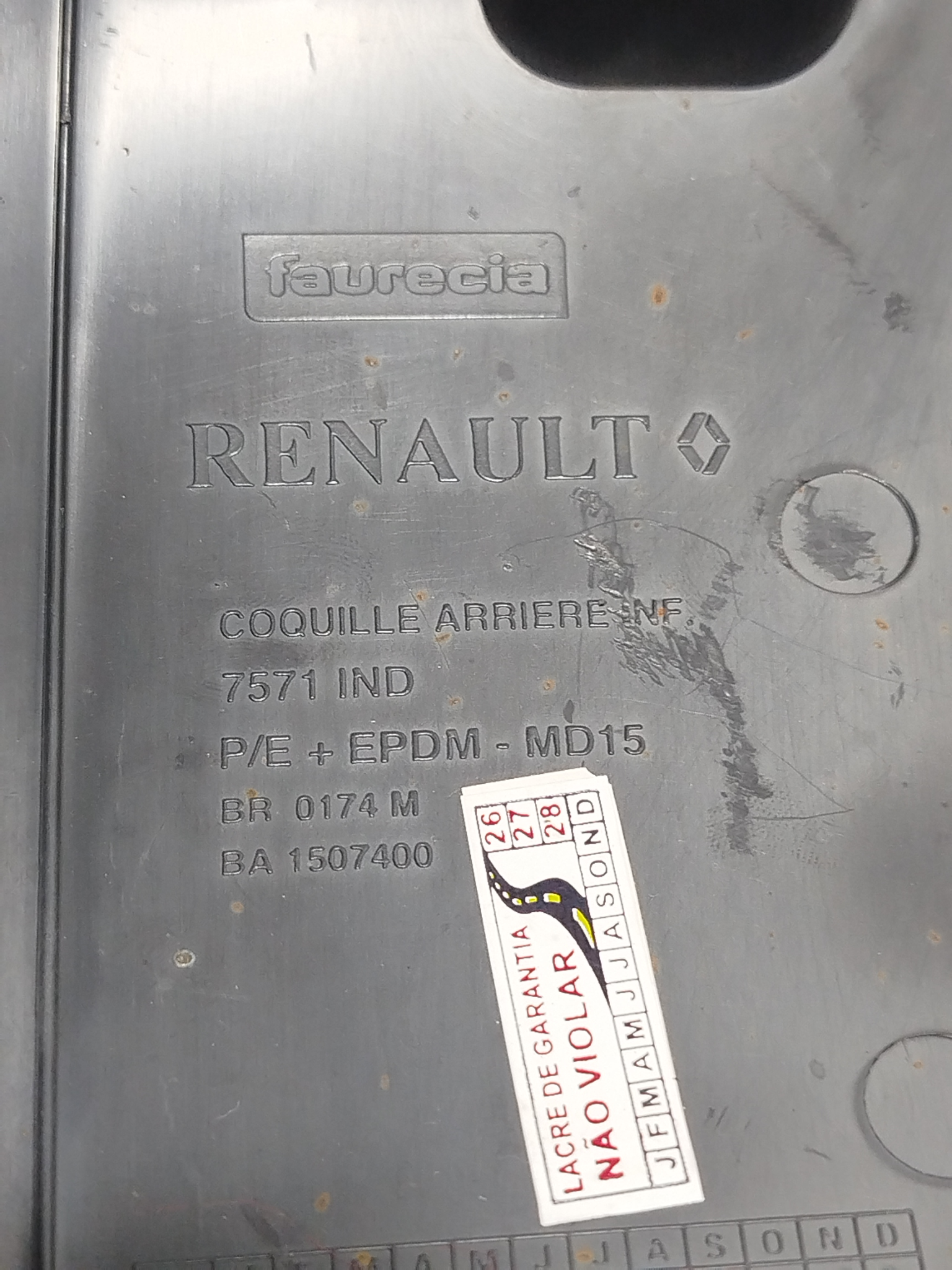 Moldura Inferior Chave Seta Renault Megane 2013 1