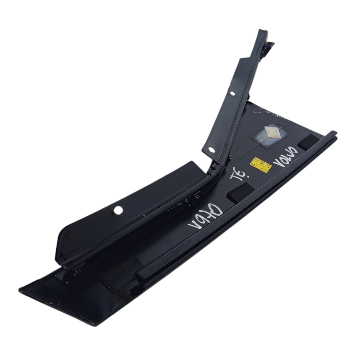 Moldura Externa Porta Tras Esquerda Volvo XC60 2014 a 2017 6