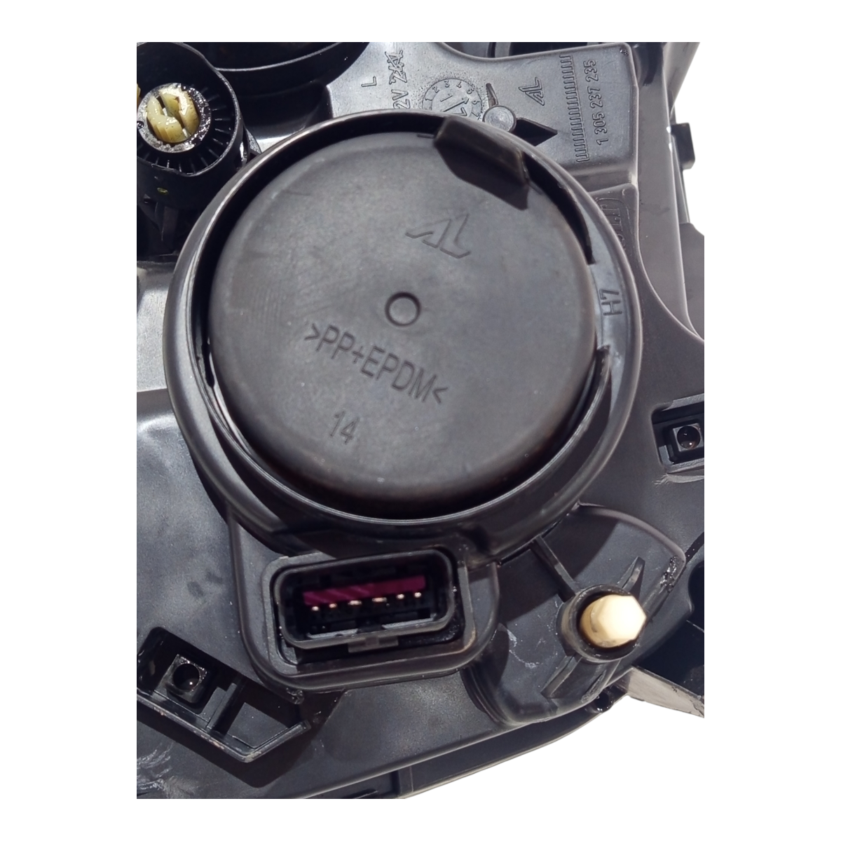 Farol Dianteiro Esquerdo Renault Oroch 2015 2016 2017 A 2020 7